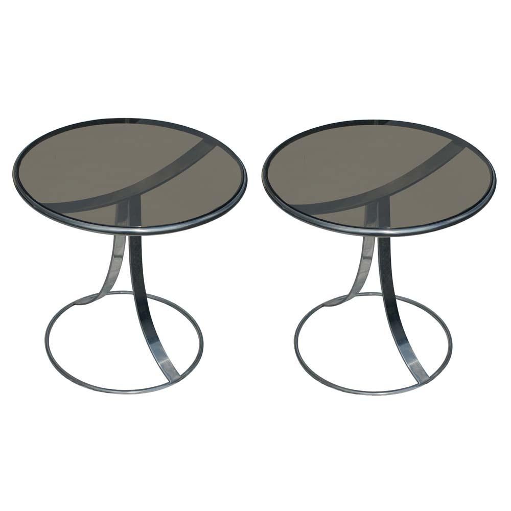 1 Gardner Leaver For Steelcase Stainless Side Tables In Good Condition For Sale In Pasadena, TX