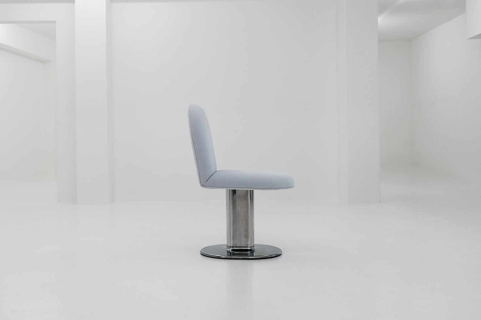 1 silla de comedor harlow de ettore sottsass para poltrona frau, 1971 en Bueno estado para la venta en Frankfurt am Main, DE
