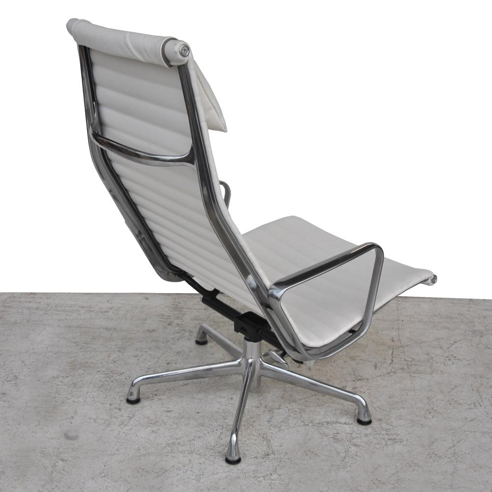 Chrome '1' Herman Miller Eames Aluminum Group Lounge Chair