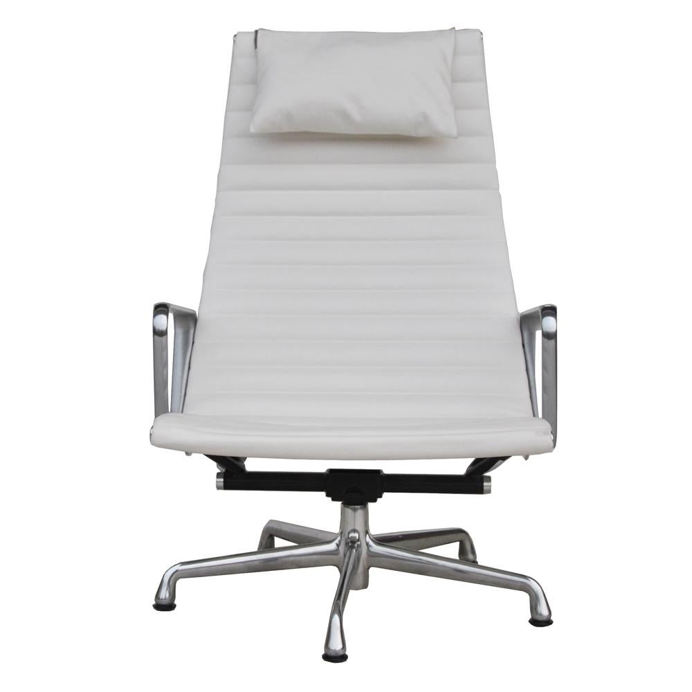 '1' Herman Miller Eames Aluminum Group Lounge Chair 1