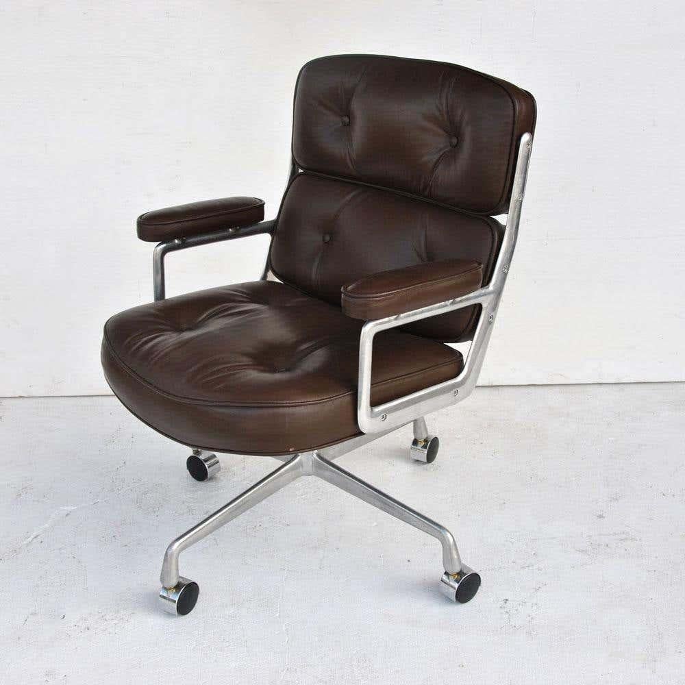 Charles and Ray Eames

Originally designed in 1960 for the lobby of the Time-Life Building in New York, this padded leather swivel chair is also known as the 