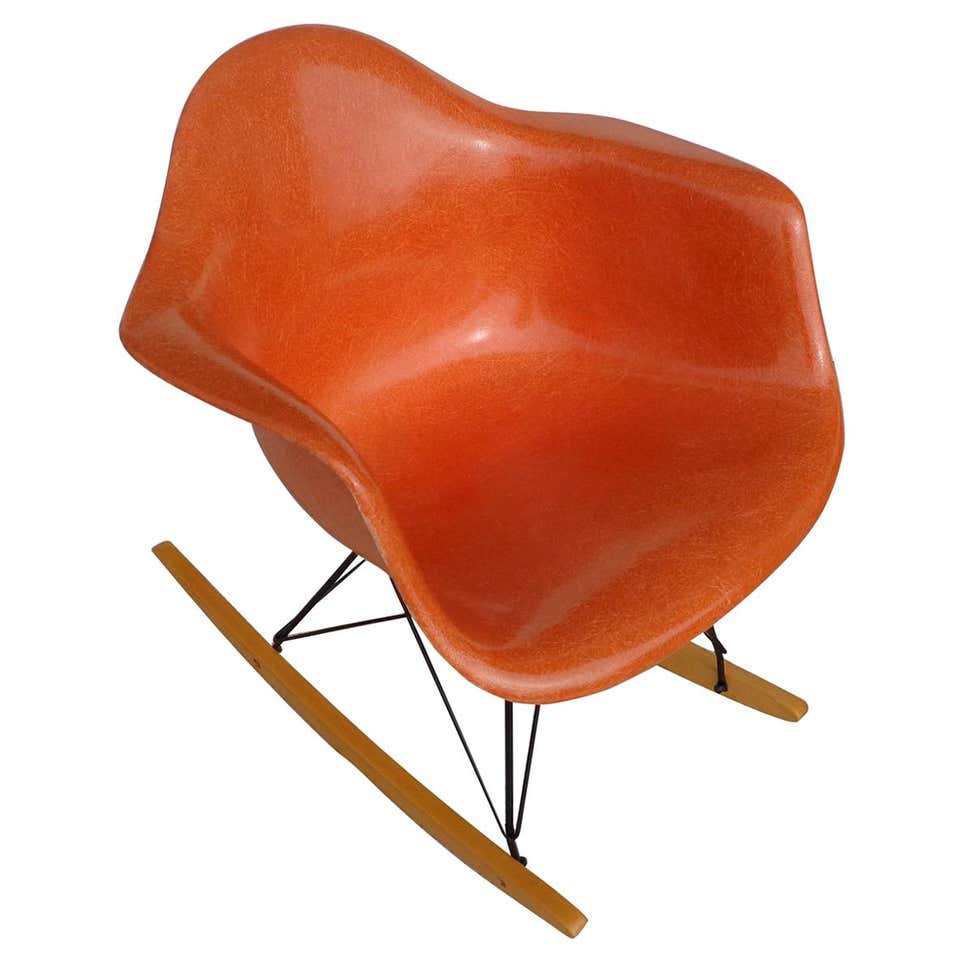 Herman Miller Eames RAR Rocker in Parchment For Sale at 1stDibs