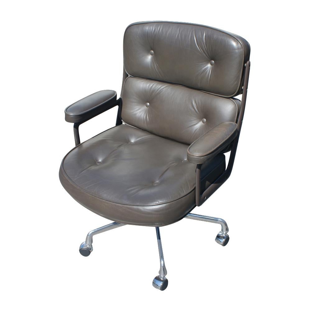 1 Herman Miller Time Life Office Executive Leather Chair 4-Star Base