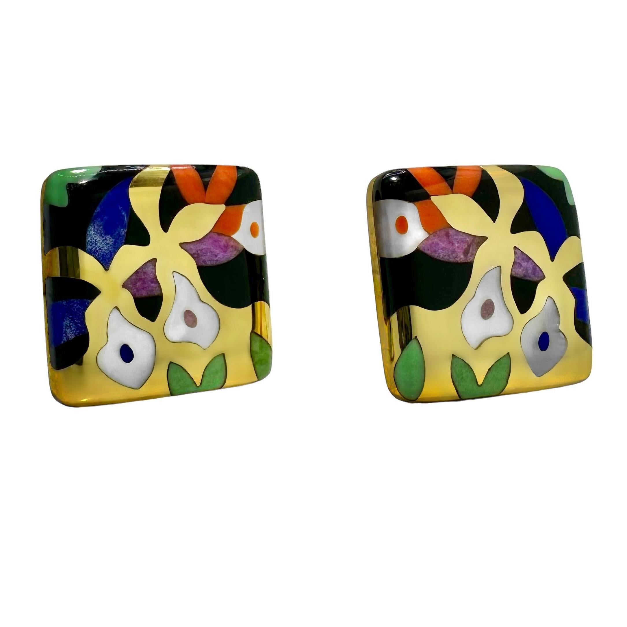 Asch Grossbardt, boucles d'oreilles en or jaune avec motif floral incrusté de pierres de 1 pouce par 1 pouce en vente 4