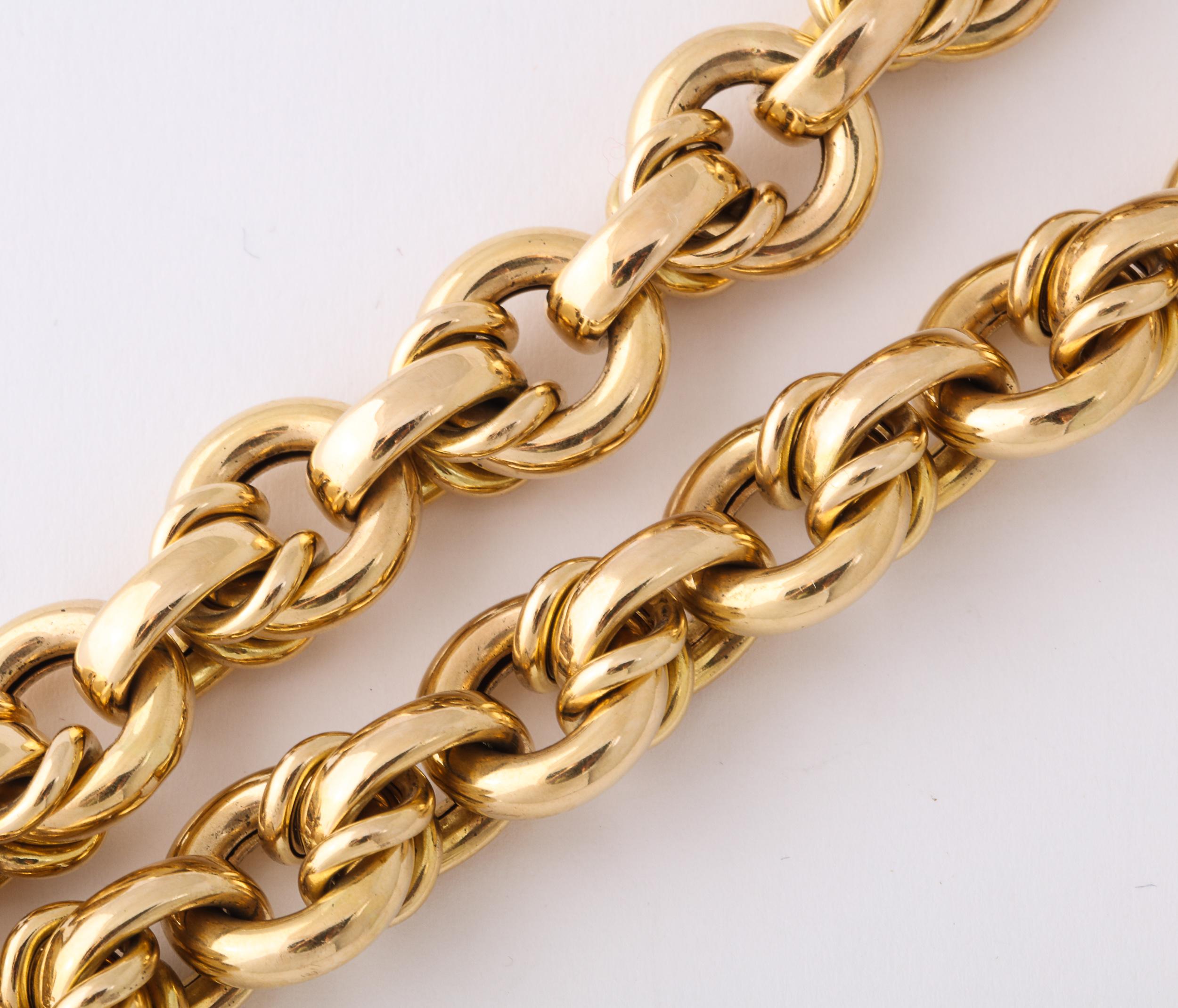 Contemporary 14 Karat Italian Yellow Gold Round Link Chain For Sale