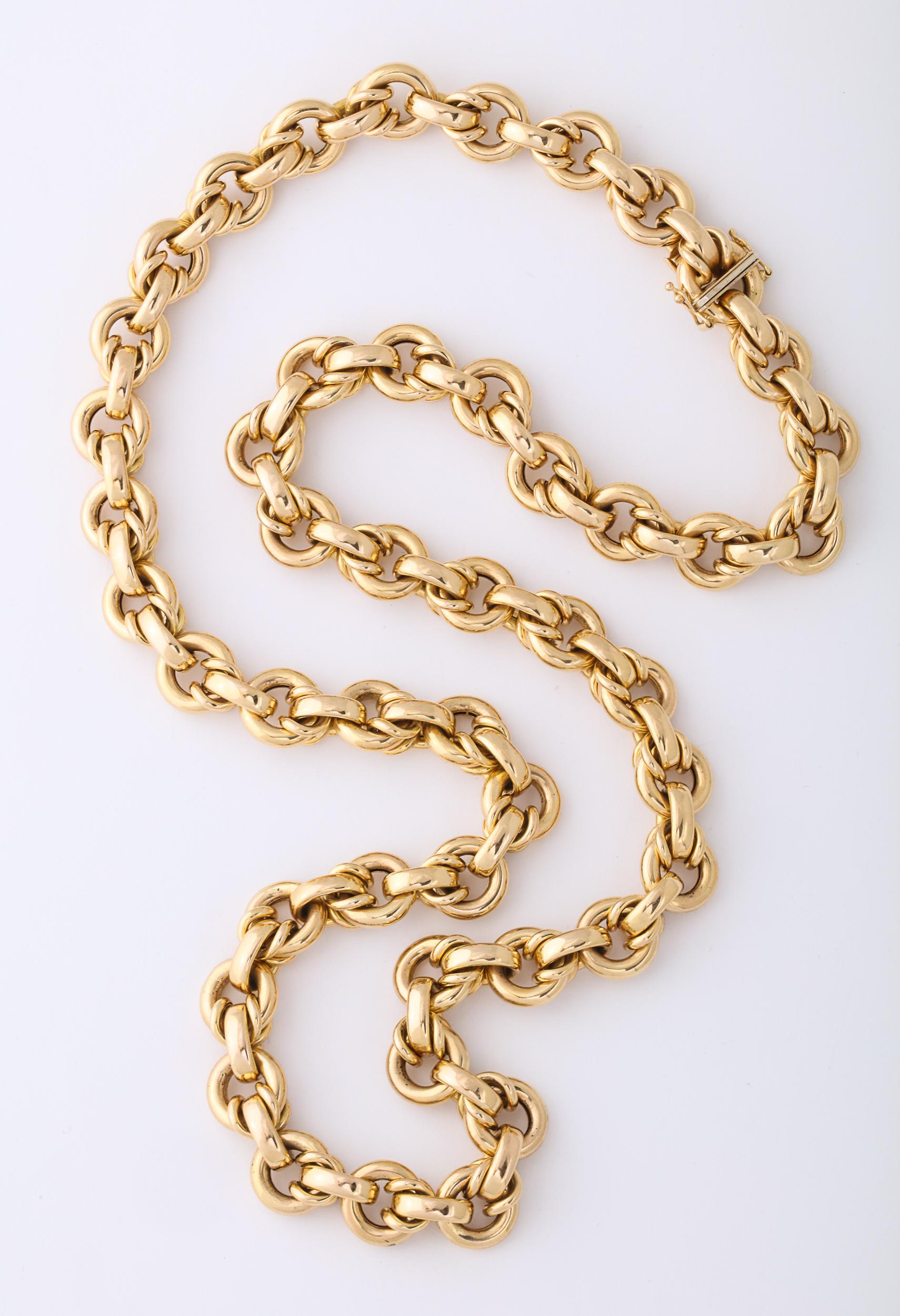 Women's 14 Karat Italian Yellow Gold Round Link Chain For Sale