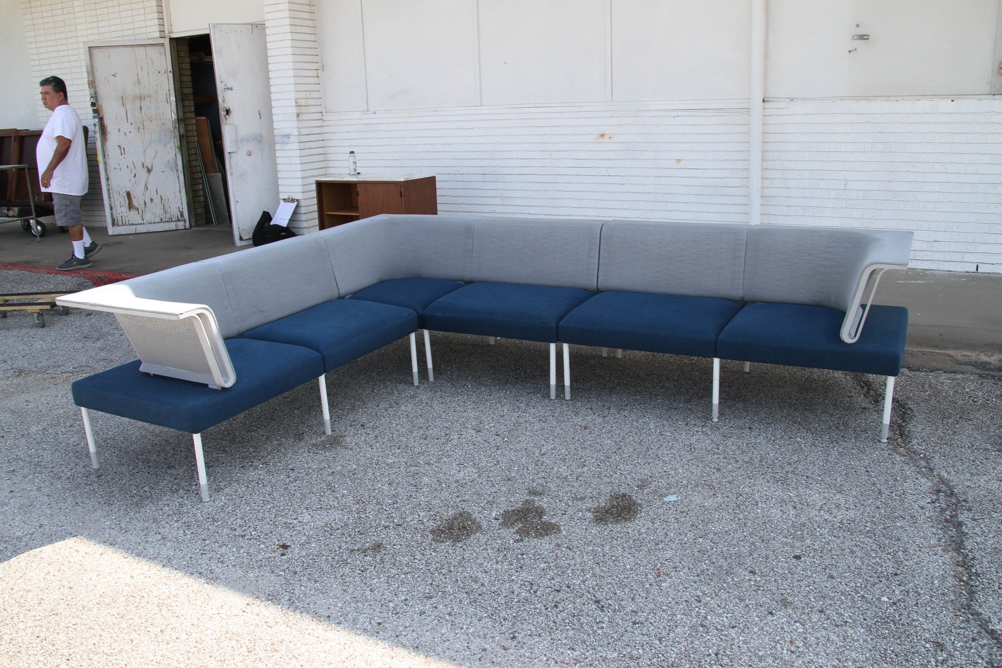 1 Landscape Multi Section Sofa by Yves Behar for Herman Miller 6 Pieces