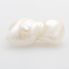 1 Loose Cultured Pearl in Baroque Form