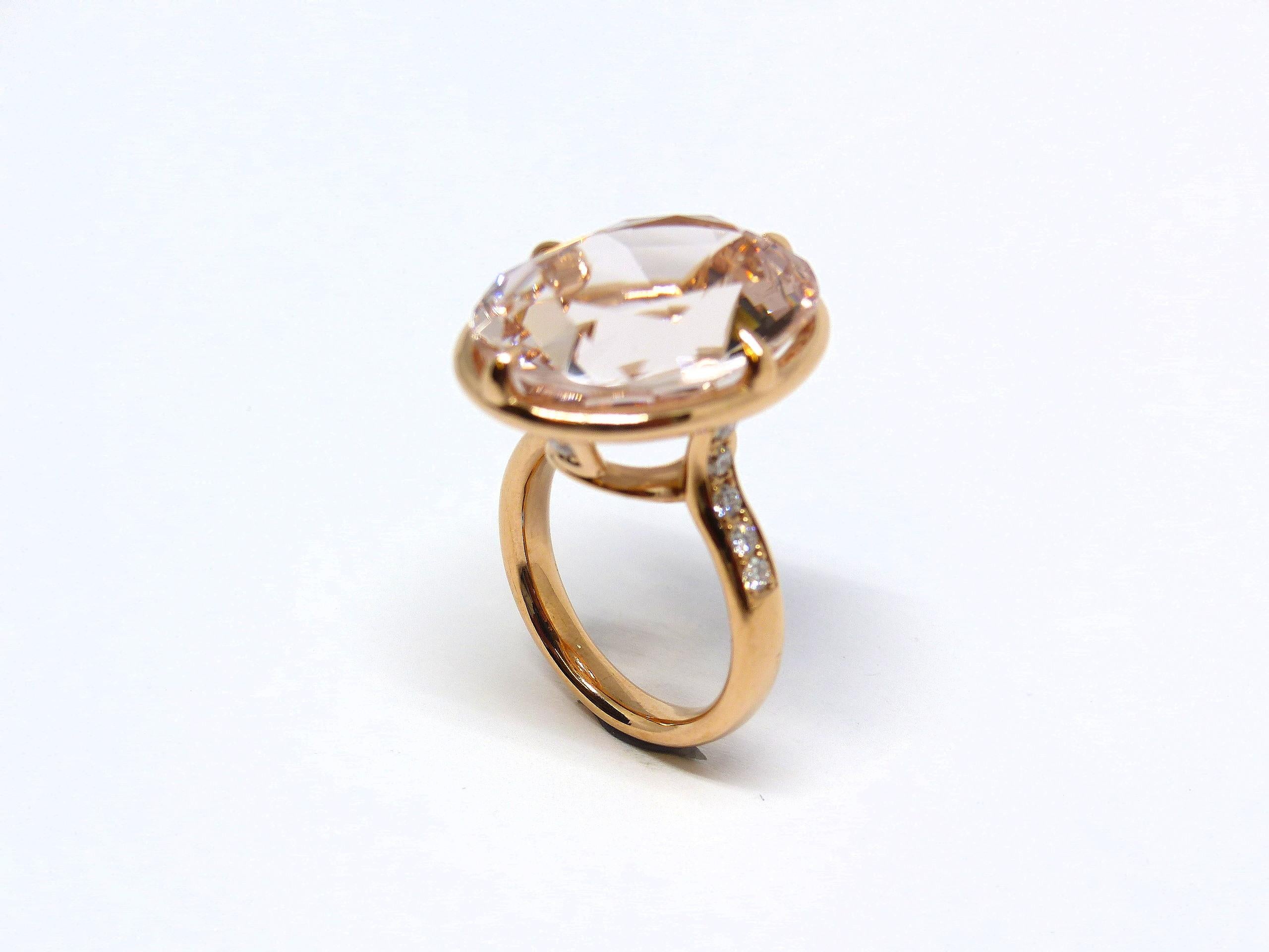 Oval Cut Ring in Rose Gold with 1 Morganite oval 21x16mm and Diamonds  For Sale