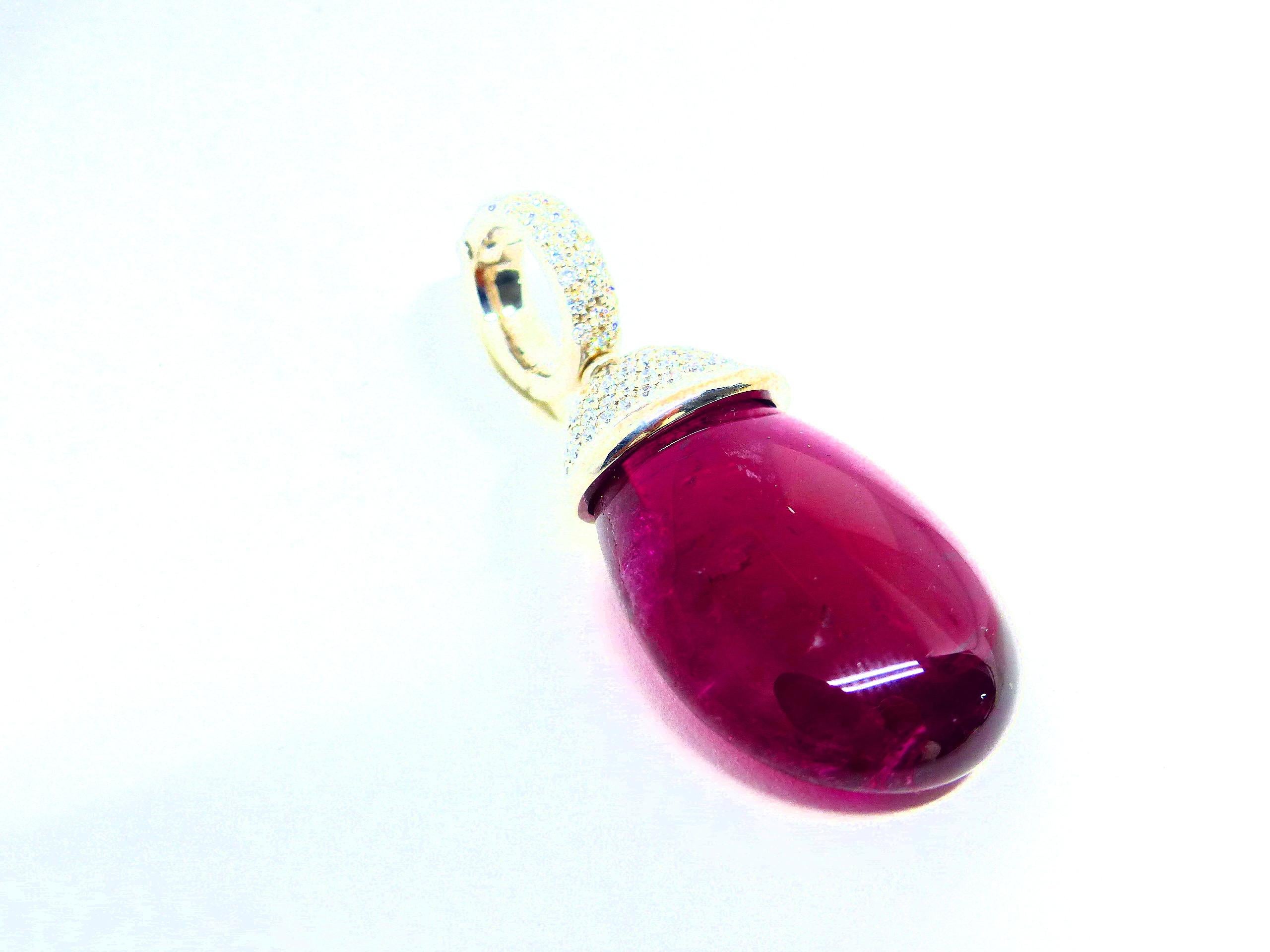 Briolette Cut Pendant in White Gold with 1 Rubelite Briolett 26, 92ct. and Diamonds  For Sale