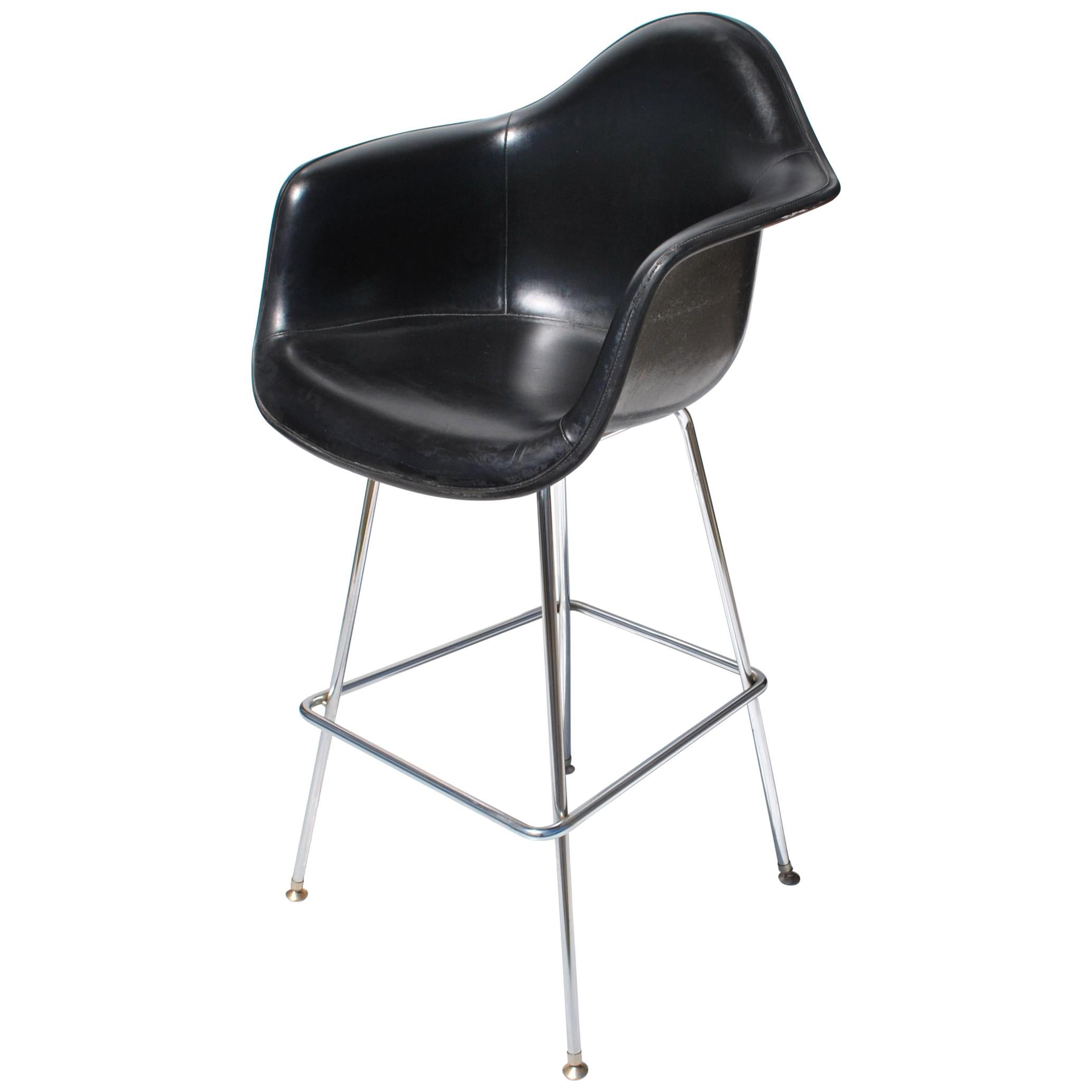 1 Midcentury H Miller Eames Fiberglass Stool with H-Base For Sale