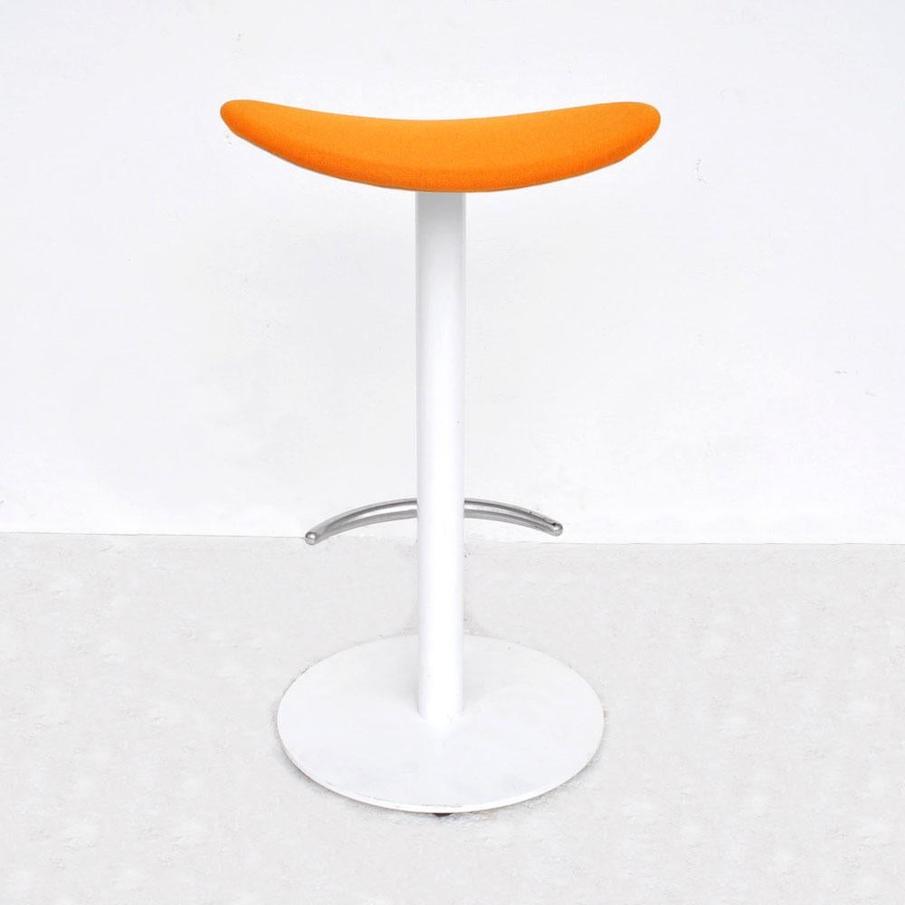 steelcase enea stool