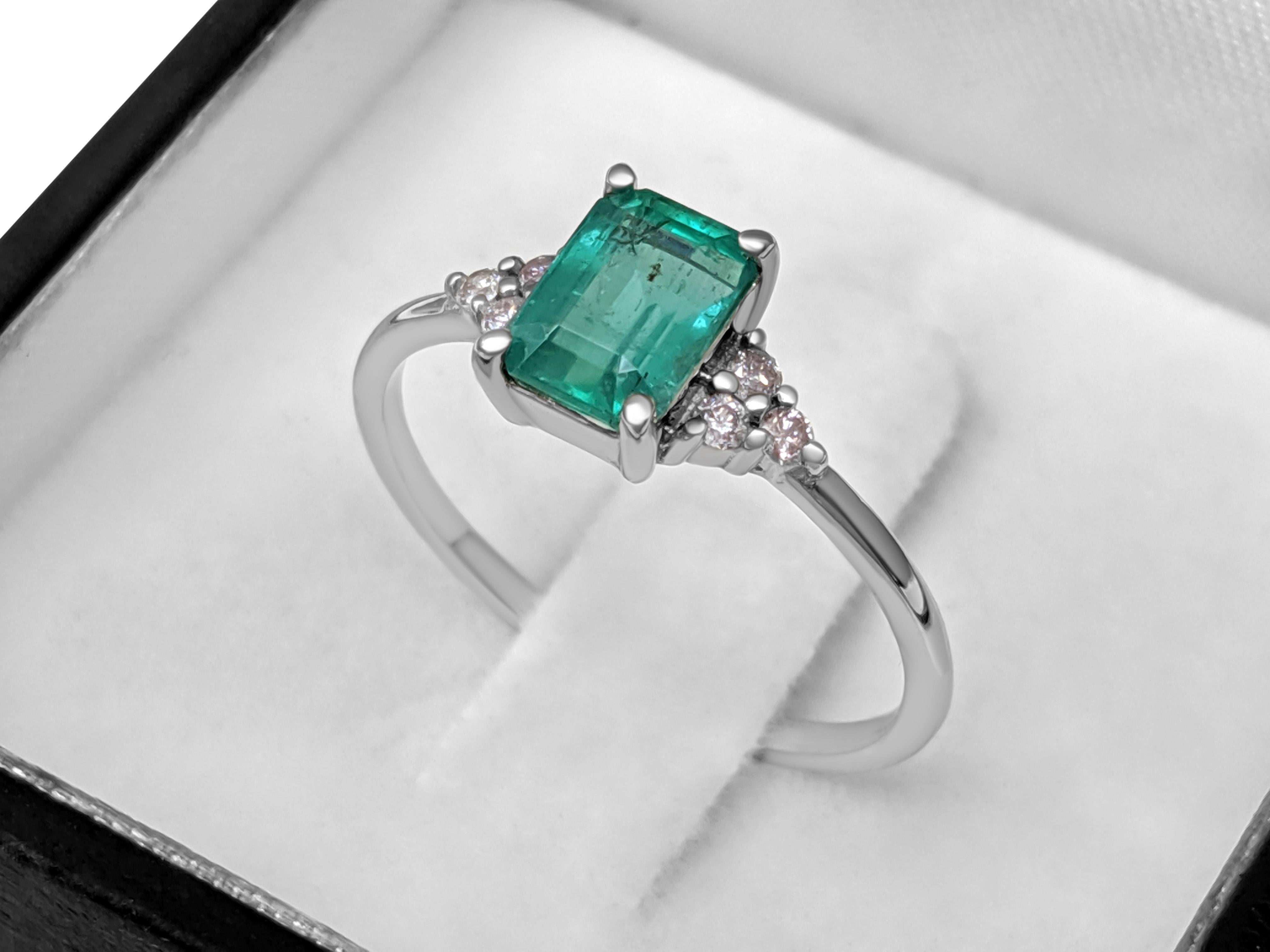 Emerald Cut NO RESERVE! 1.10 Carat Emerald & 0.11Ct Pink Diamonds - 14K White Gold Ring