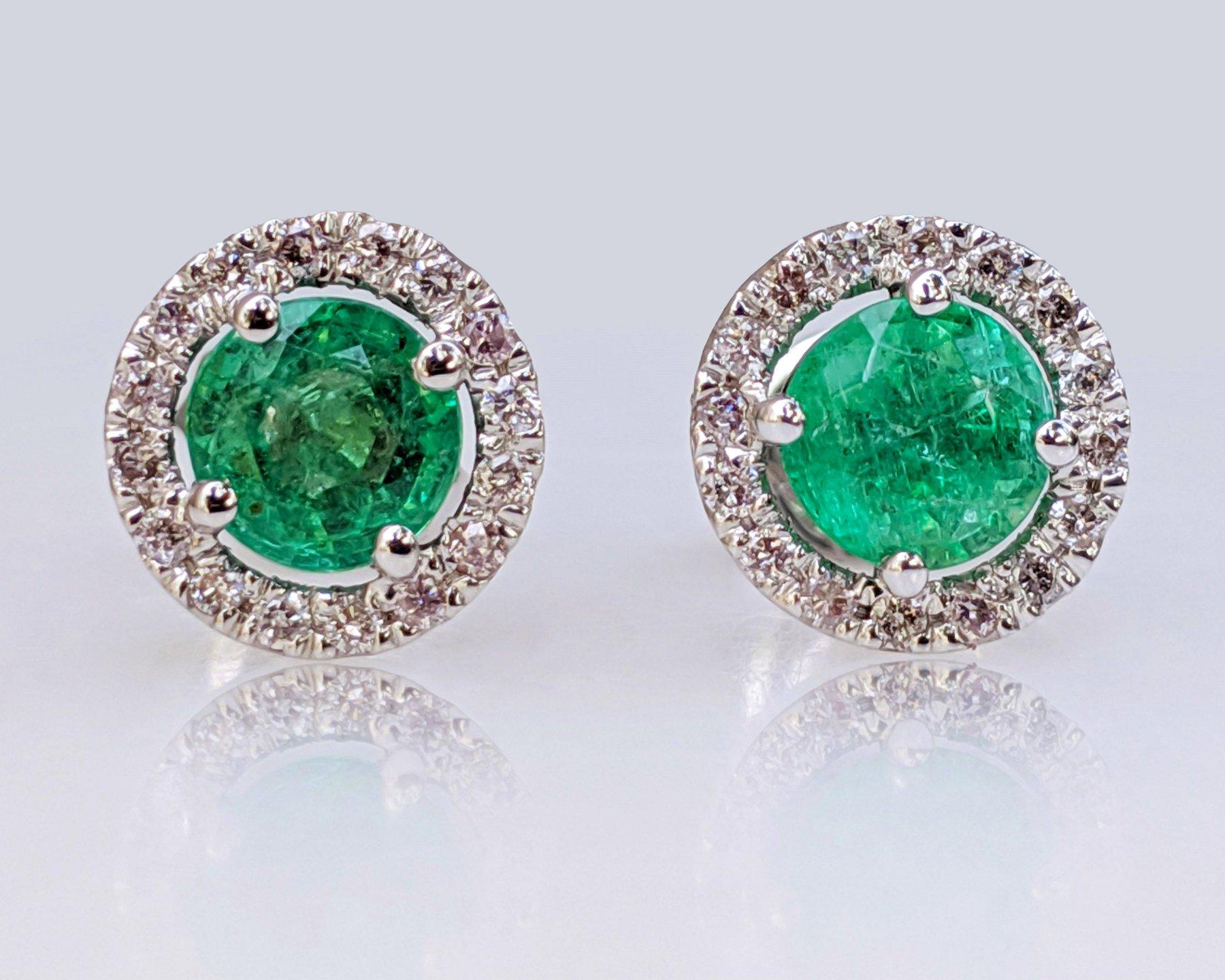 $1 NO RESERVE!  1.15 Carat Emerald & 0.25 Ct Diamonds 14 Kt. White gold Earrings In New Condition In Ramat Gan, IL