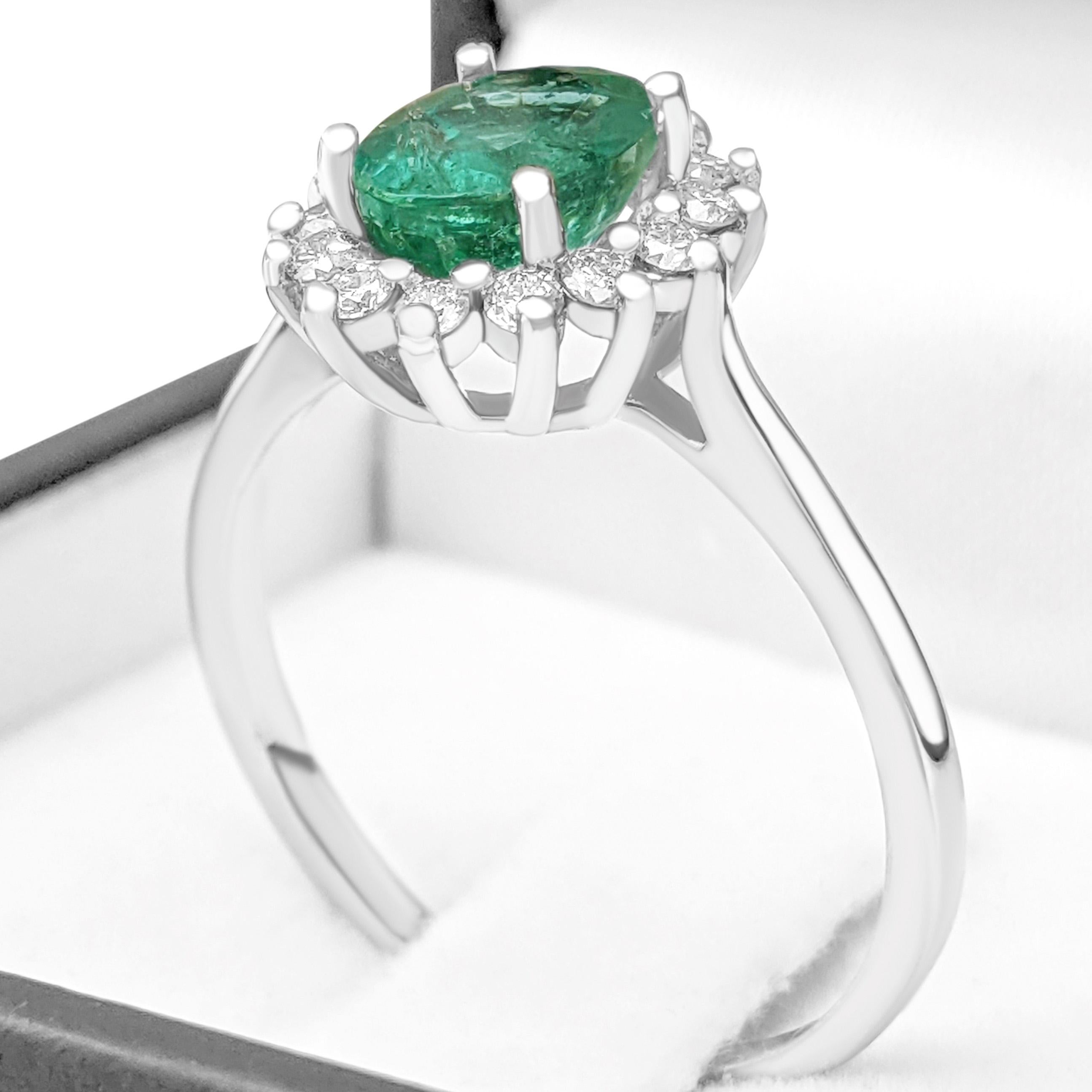 Art Deco $1 No Reserve! 1.32 Carat Emerald & 0.30ct Diamonds Halo, 14k White Gold Ring