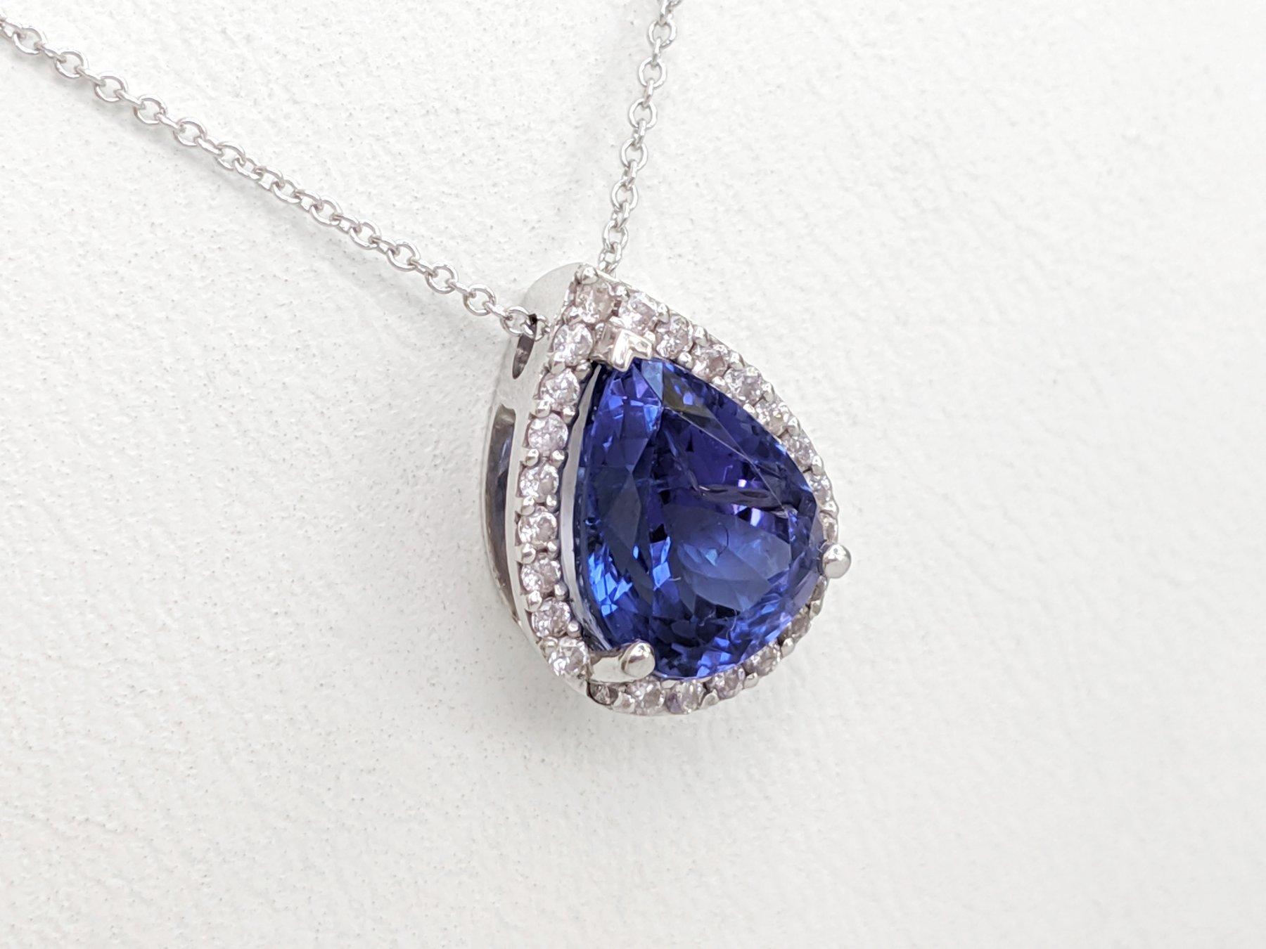 $1 NO RESERVE!  3.49Ct Tanzanite & 0.20Ct Diamonds - 14 kt. White Gold Necklace In New Condition For Sale In Ramat Gan, IL