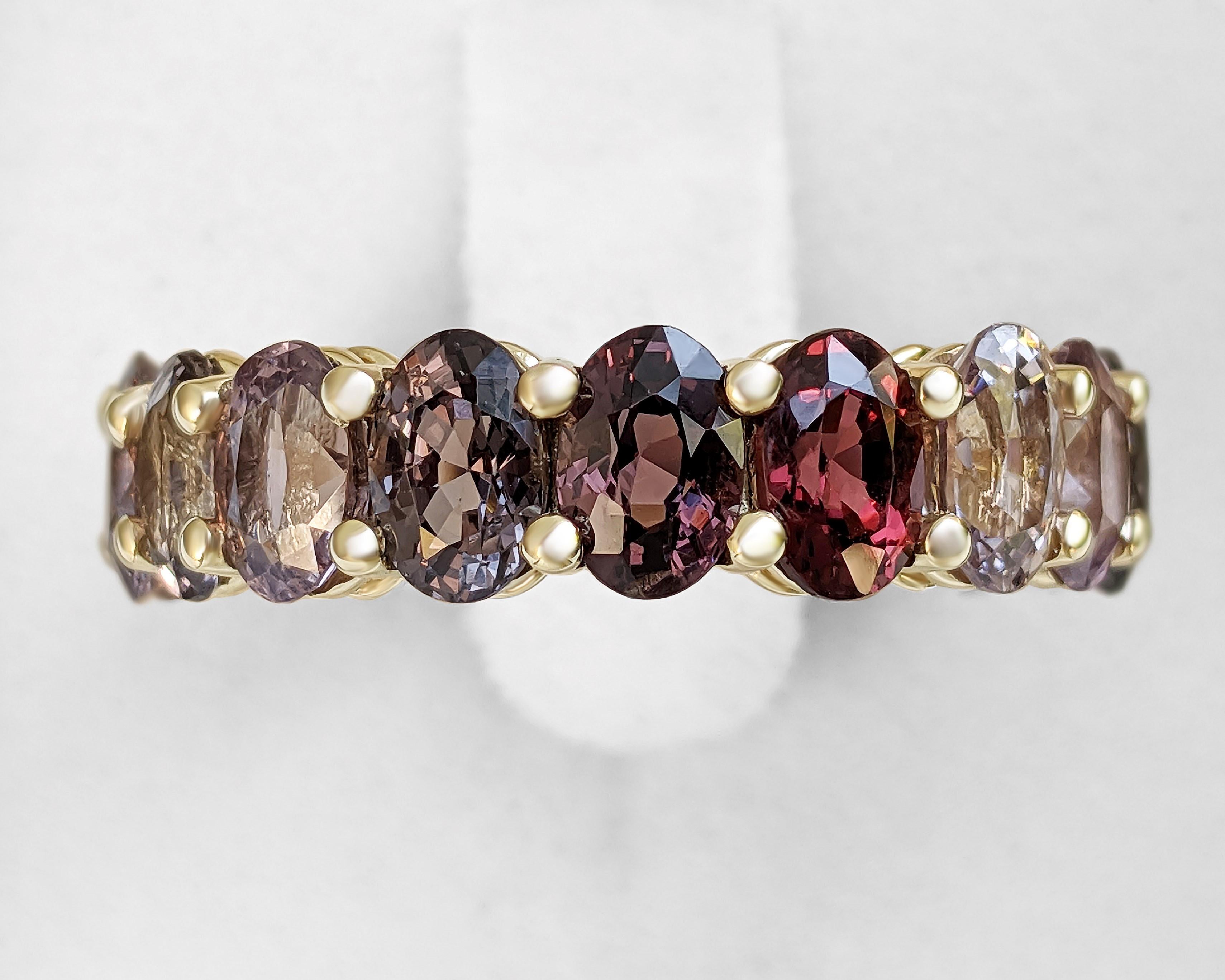 Oval Cut $1 NO RESERVE!  9.50cttw Natural Spinel Eternity Band - 14k Yellow Gold