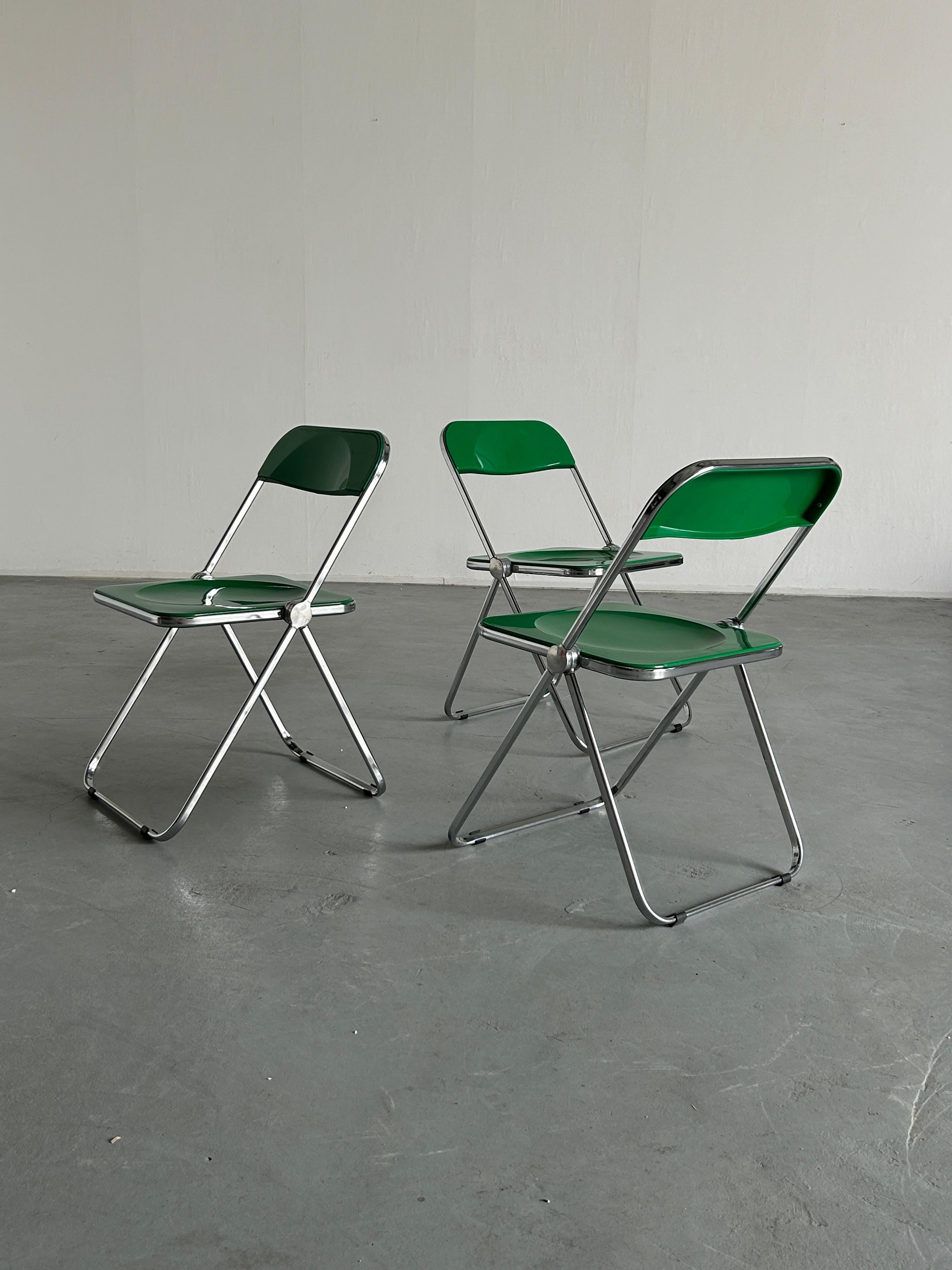 1 Od 3 Vintage-Stuhl „Plia“ von Giancarlo Piretti für Anonima Castelli, 60er Jahre, Italien im Angebot 1