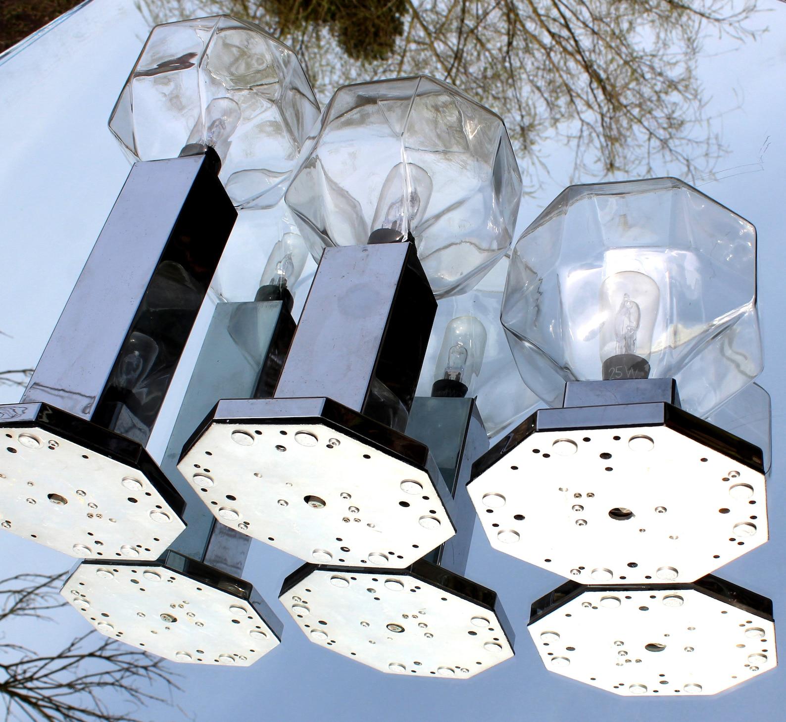 Mid-Century Modern 1 of 10 Cluster Motoko Ishii with 5 Sconces for Staff, Germany, 1974 For Sale