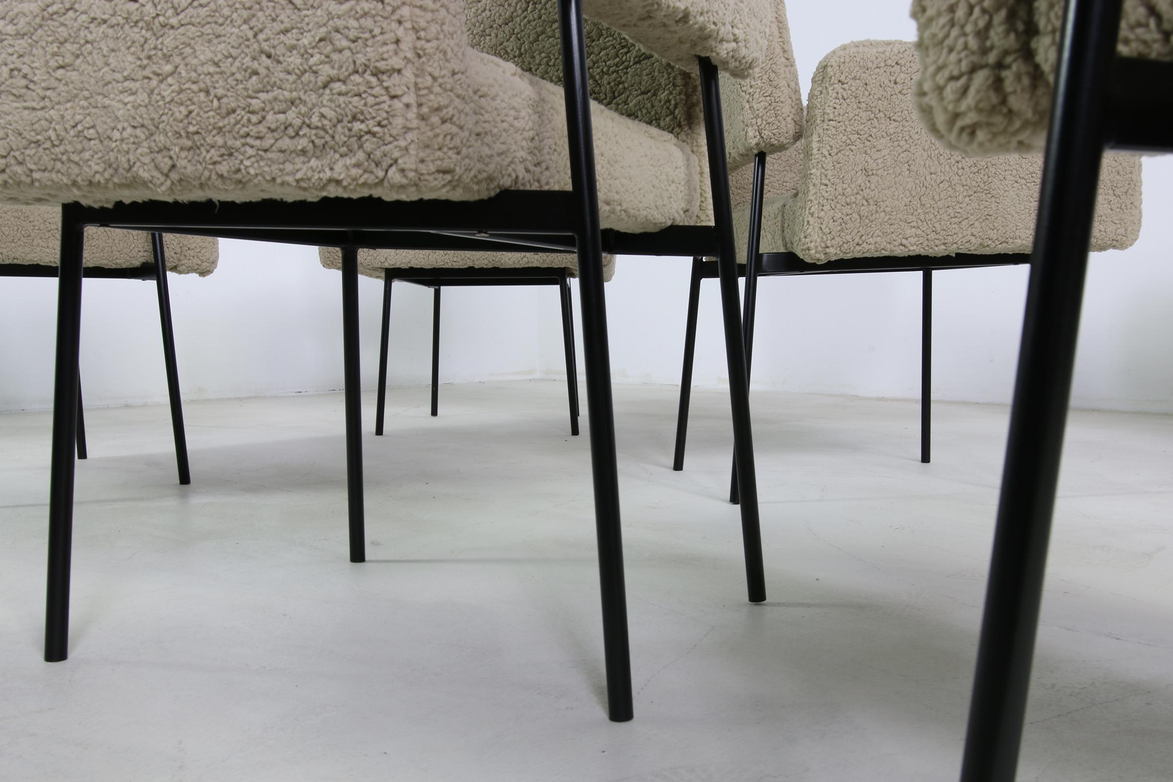 Mid-Century Modern 1 of 10 Dining Room Chairs, Armchair Nathan Lindberg Teddy Bear Fur, Metal Base