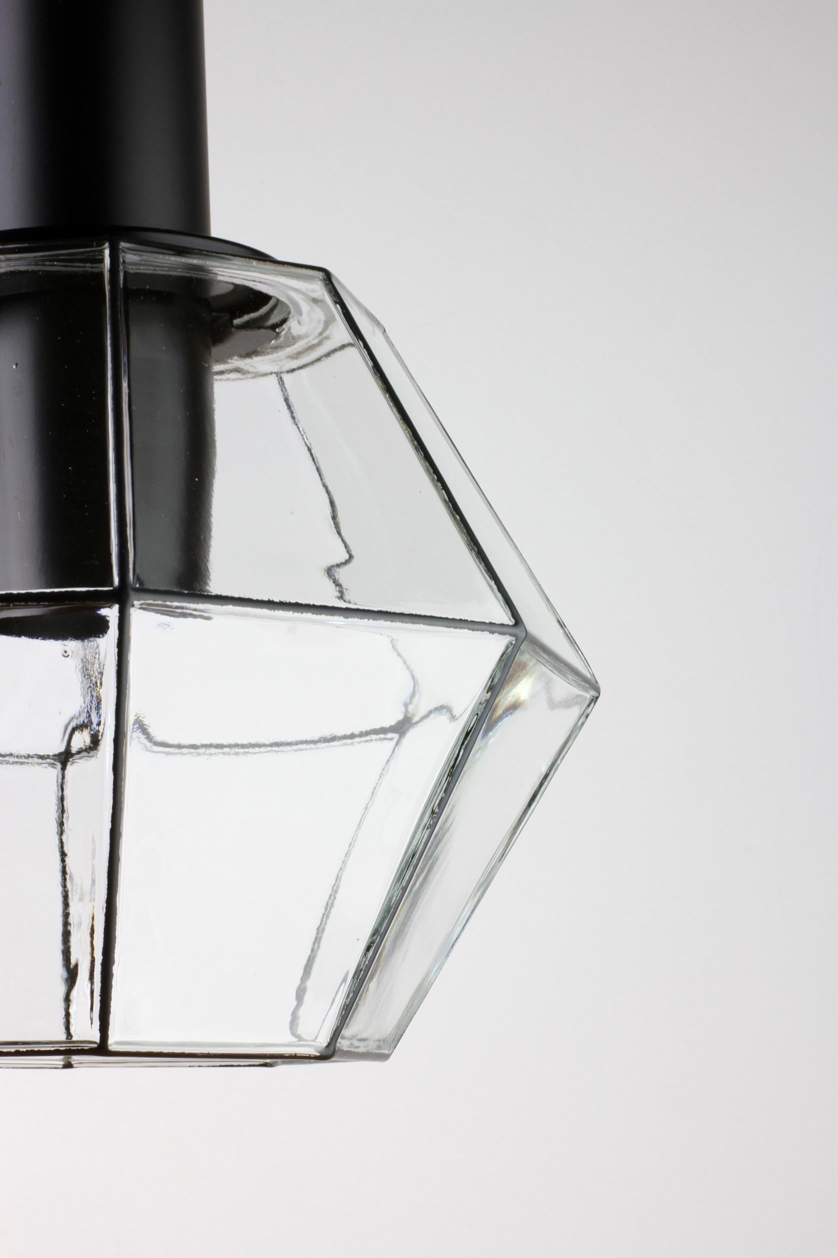 Metallo 1 of 10 Lampade a sospensione geometriche minimaliste in vetro nero e trasparente di Limburg degli anni '70 in vendita