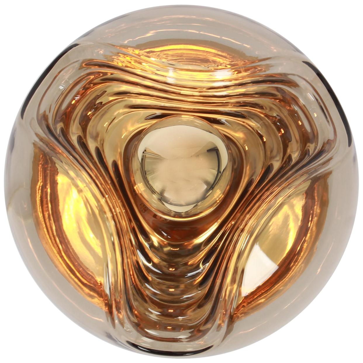 A special round biomorphic smoked glass wall sconce designed by Koch & Lowy for Peill & Putzler, manufactured in Germany, circa 1970s.

Sockets: One x E27 standard bulb. (100 W max).- and function on the voltage from 110 to 240 volts. (For USA -