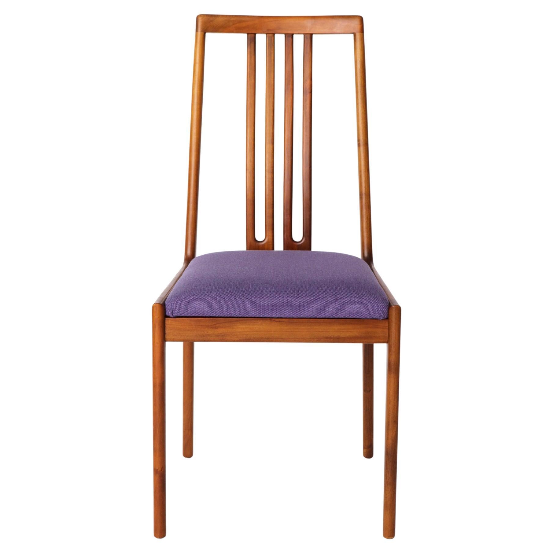 1 de 11 Sillas vintage de Lübke - Años 60-70 Madera de haya y textil violeta