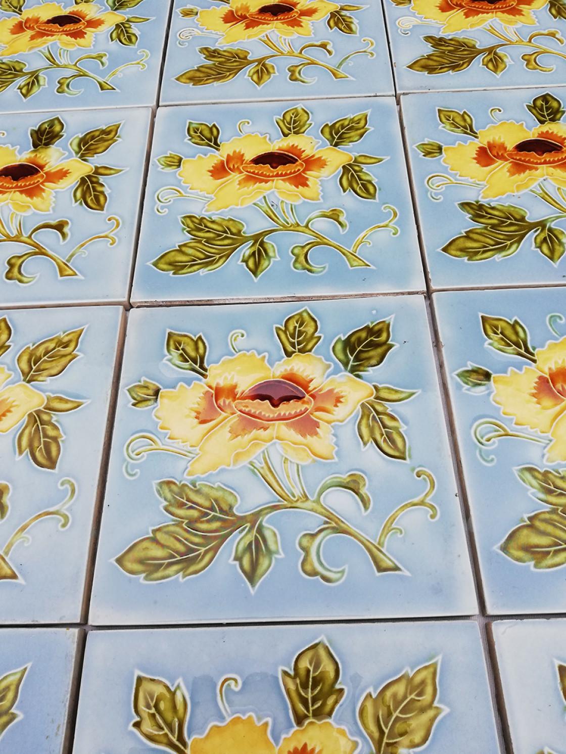 1 of 12 Authentic Glazed Art Nouveau Relief Tiles Yellow Rose, Belga, 1930s For Sale 4