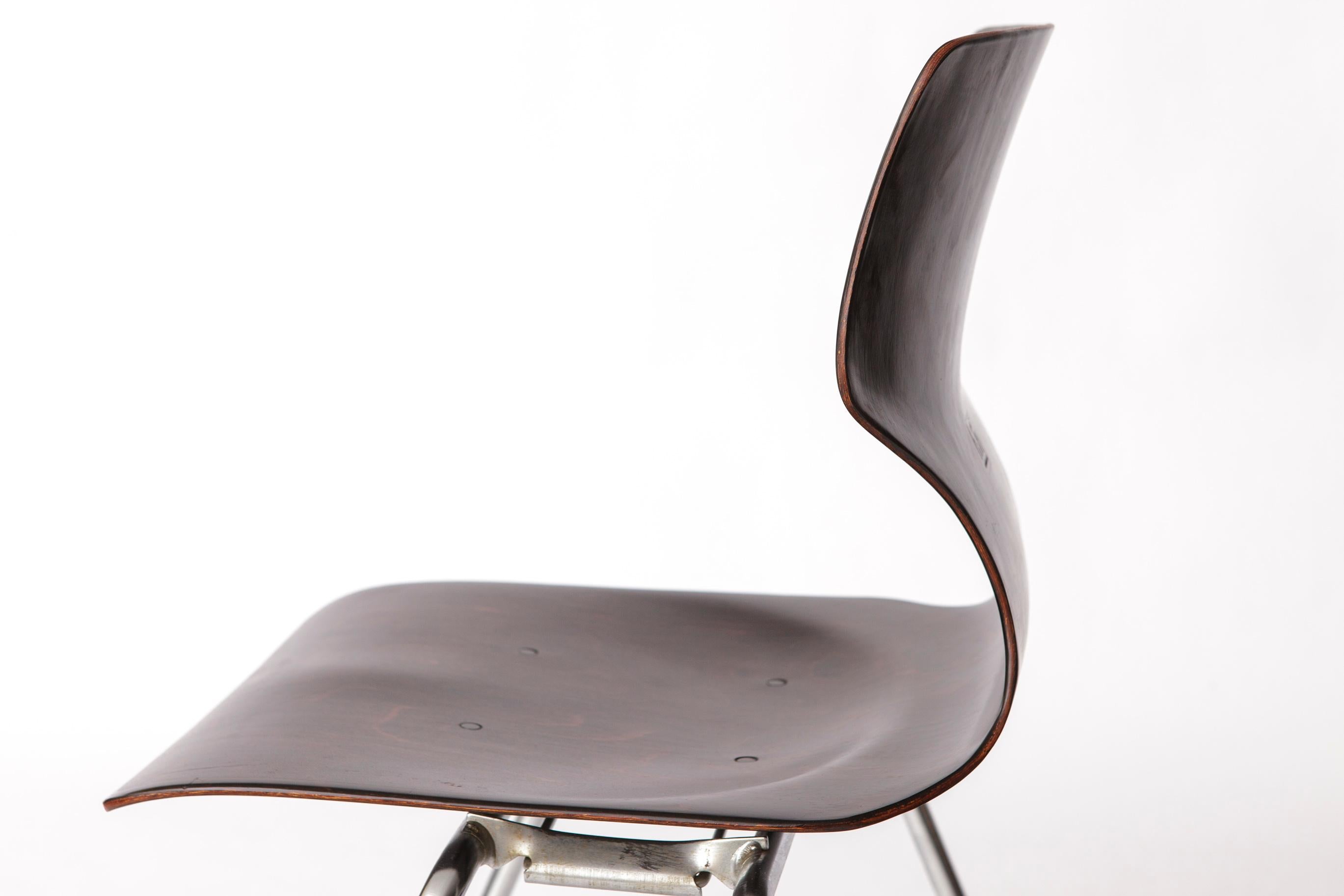 Late 20th Century 1 of 12 Flötotto Pagwood Chair – German Design Classic, 1970s, Chrome & Plywood For Sale