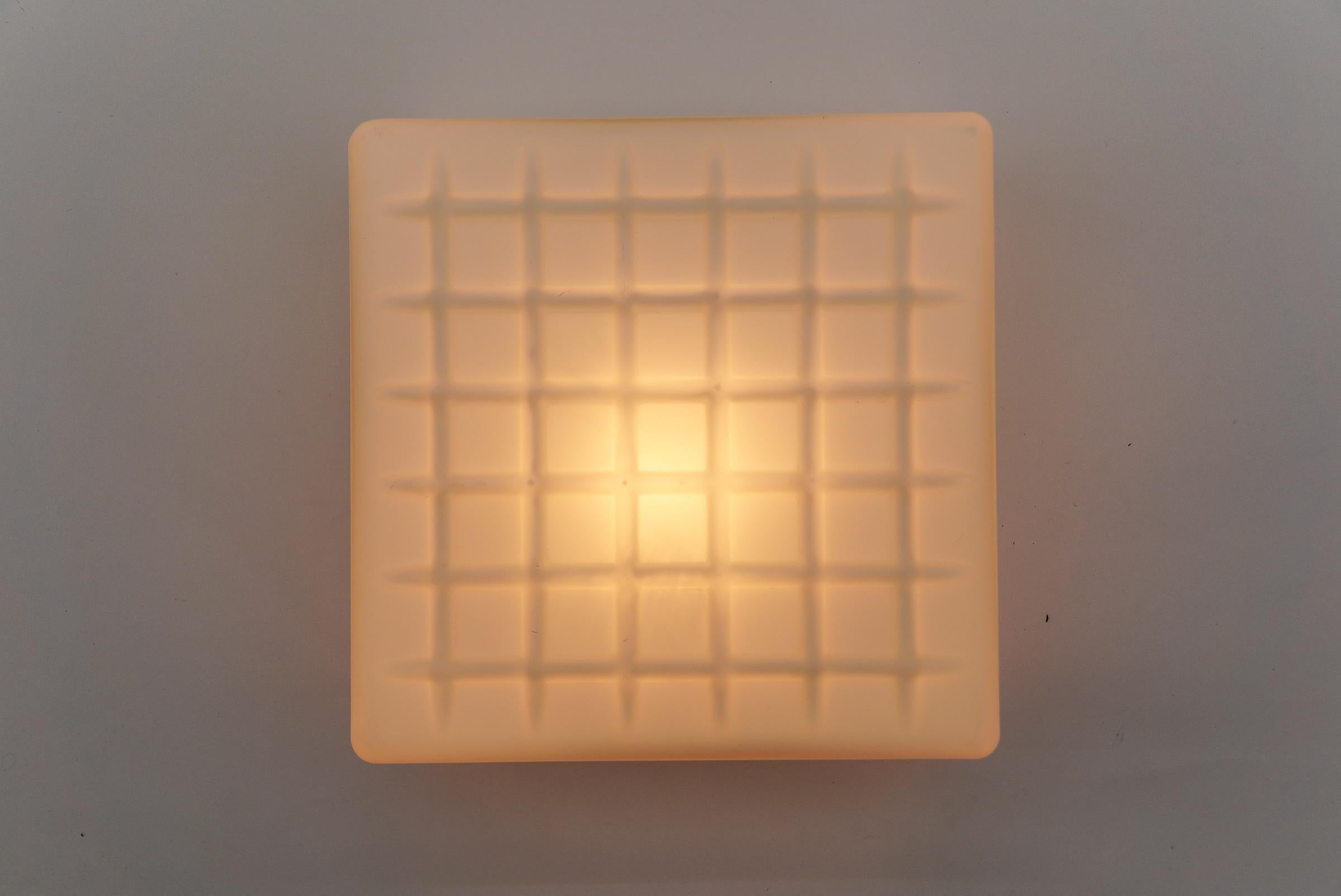 1. of 12 Opaline Glass 3D Grid Pattern Flush Mount / Wall Lamp, 1960s  In Good Condition For Sale In Nürnberg, Bayern