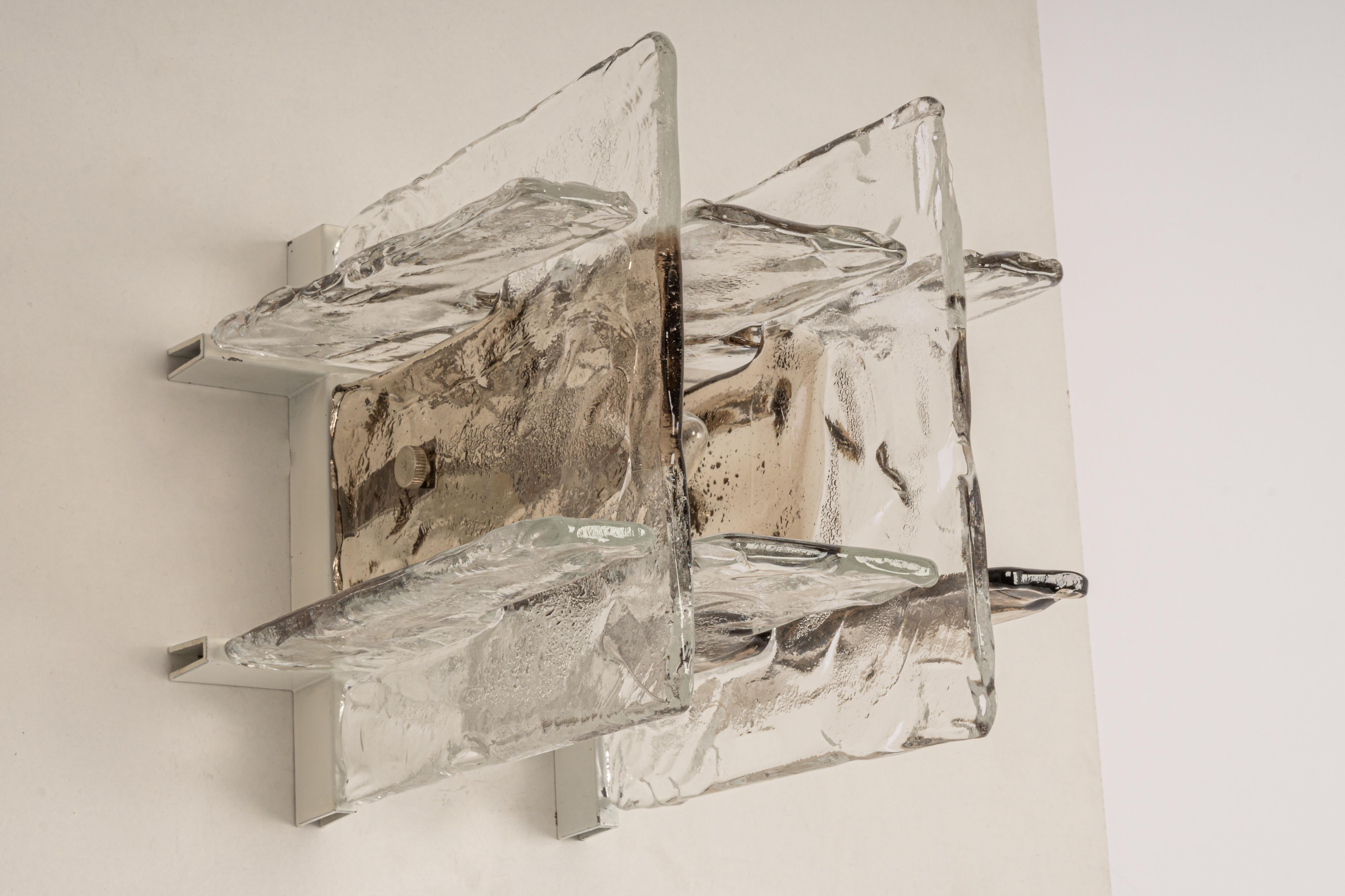 1 von 12 Petite Glass Wall Lights Entworfen von Carlo Nason für Kalmar, 1960er Jahre (Muranoglas) im Angebot