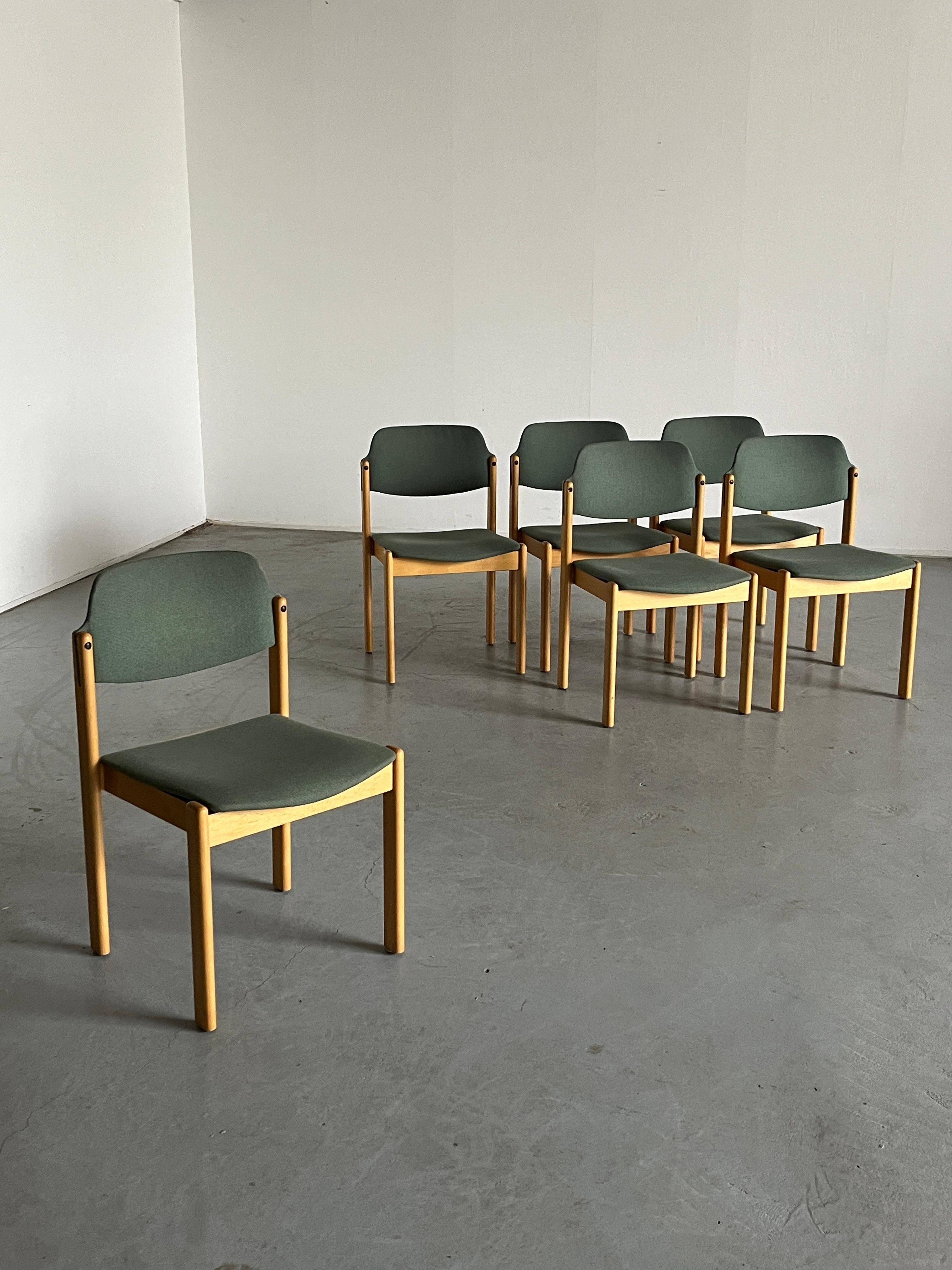 1 von 15 stapelbaren Vintage-Esszimmerstühlen aus der Mitte des Jahrhunderts von Wiesner Hager, 80er Jahre (Österreichisch) im Angebot