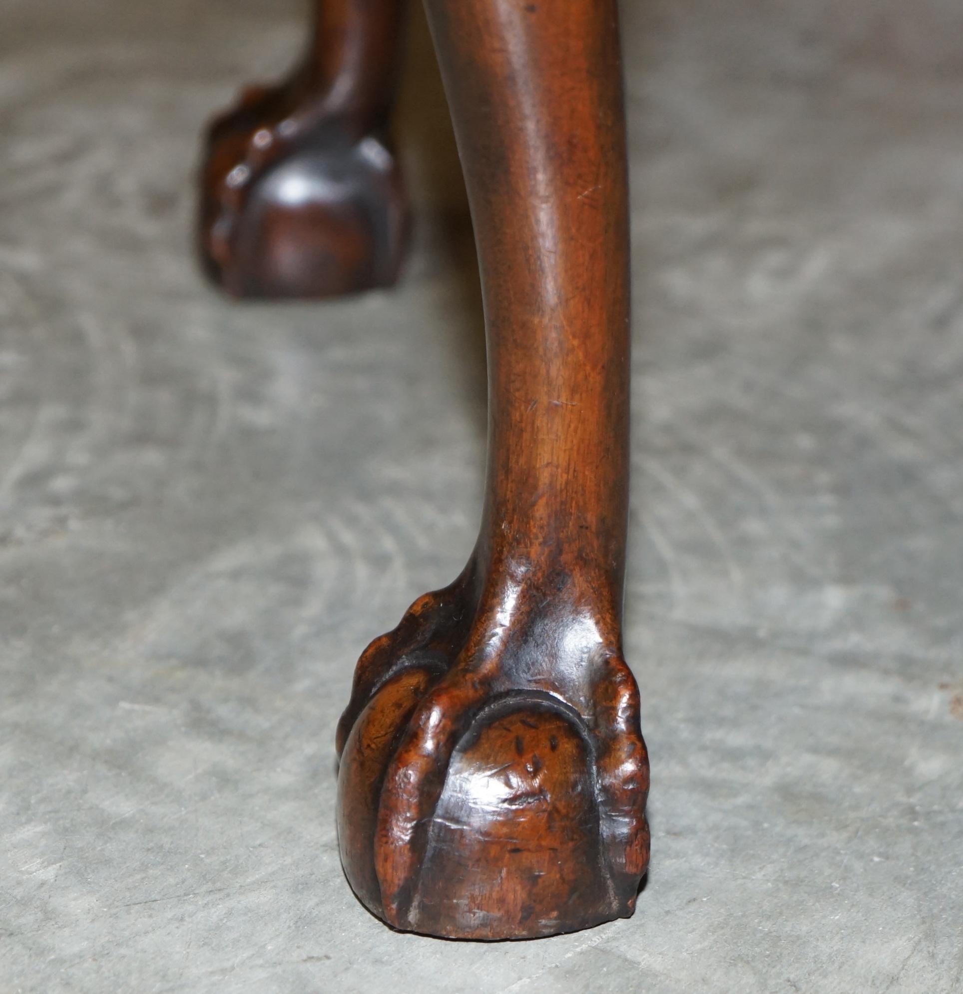 1 of 2 18th Century circa 1780 Georgian Claw & Ball Carved Walnut Stools For Sale 2
