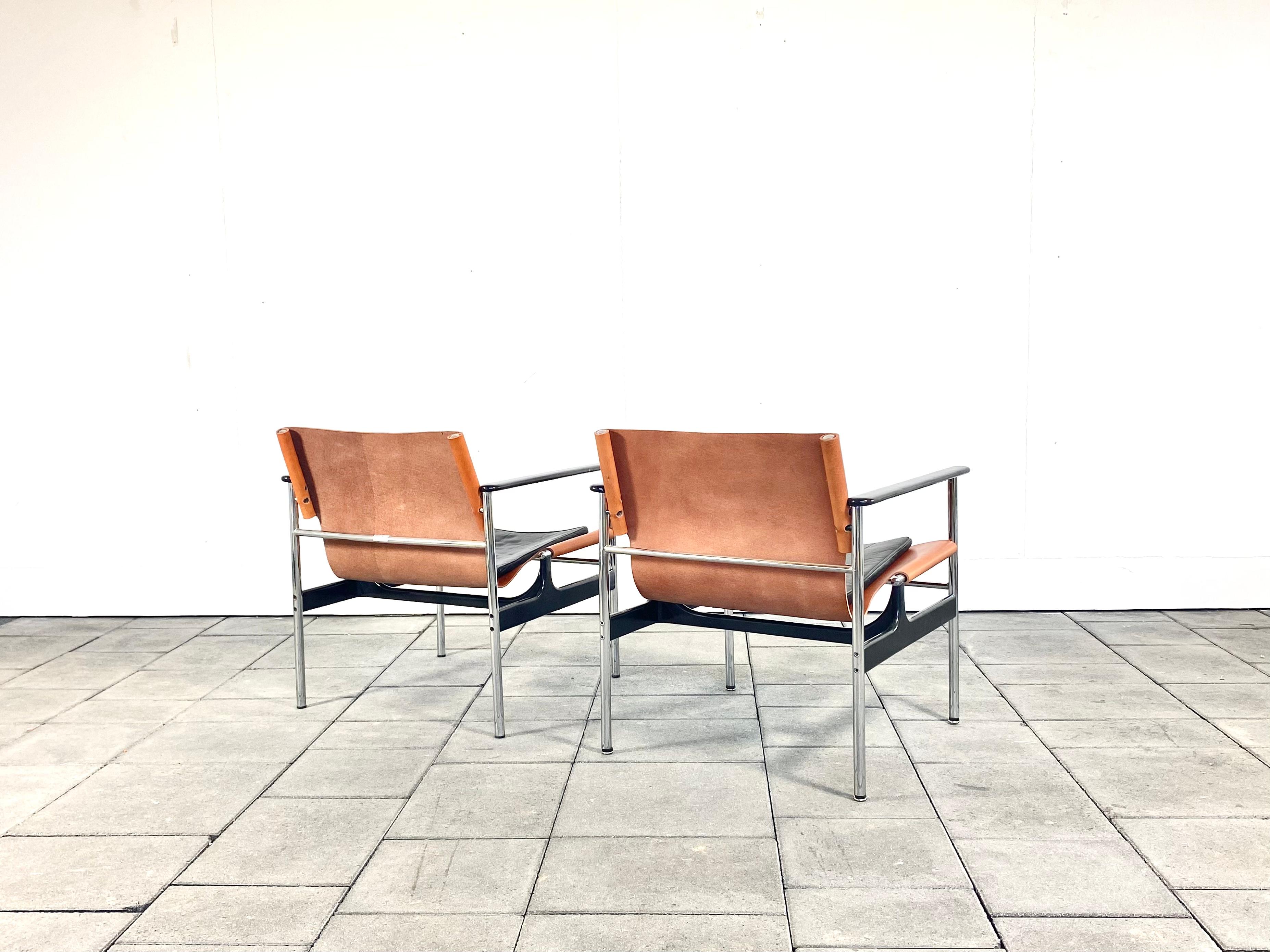 1 (of 2) 657 leather sling Chairs designed by Charles Pollock for Knoll In Good Condition In Offenburg, Baden Wurthemberg
