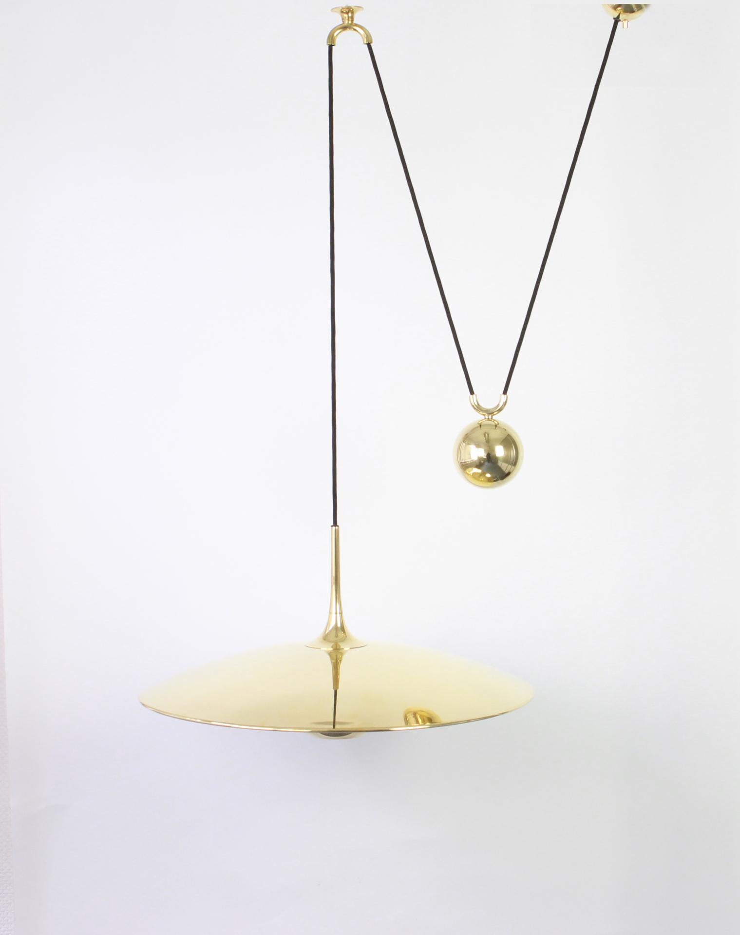 Mid-Century Modern 1 of 2 Adjustable Brass Counterweight Pendant Light by Florian Schulz, Germany