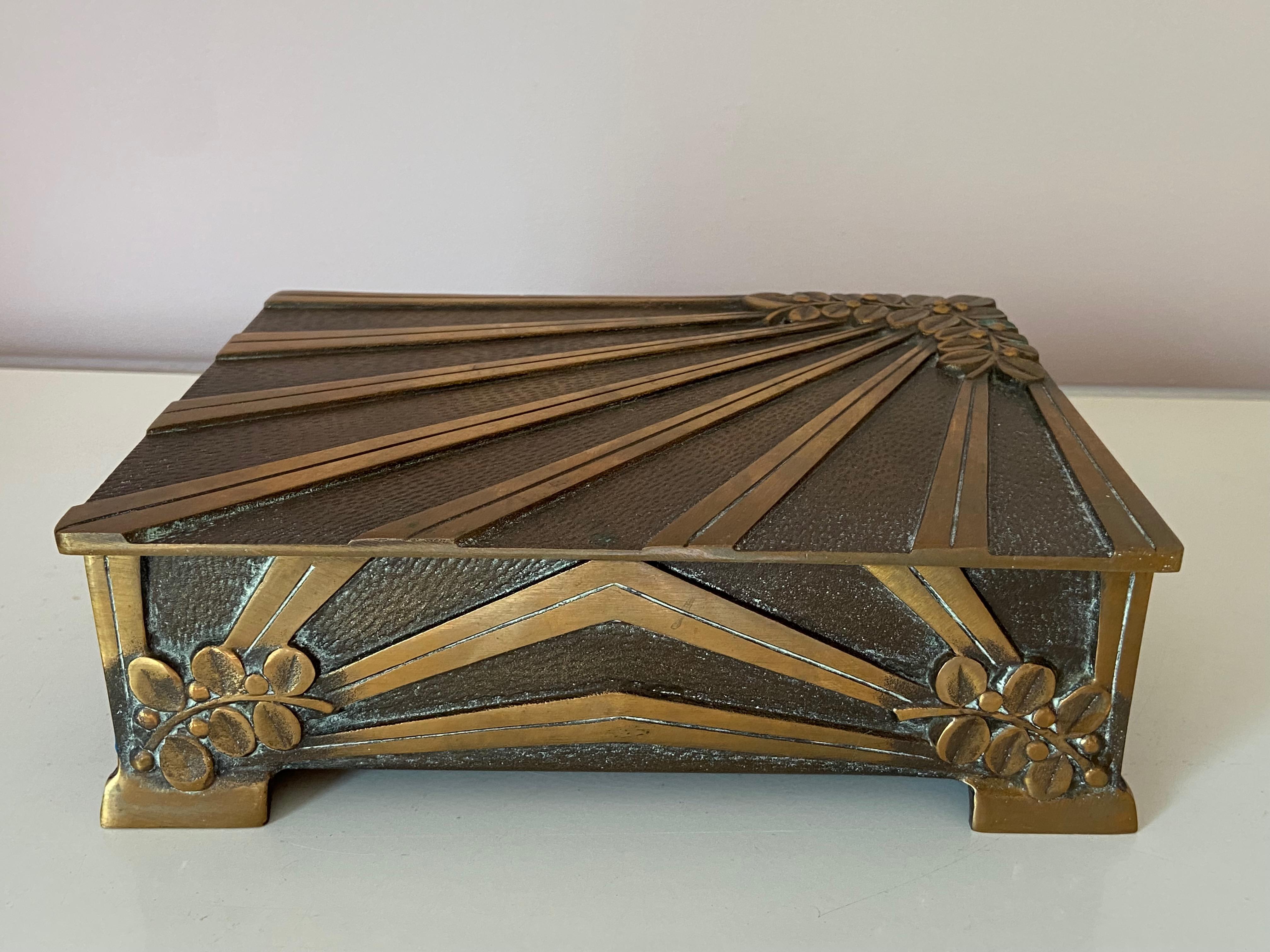 Nice bronze box by Ædel Malm, Denmark. 
No damages with beautiful patina. Price for one bronze box, one more available.
The box weights in excess of two kilos. It is signed by the maker.
 