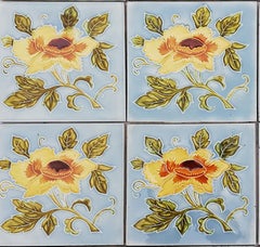 1 de 2 authentiques carreaux en relief Art Nouveau émaillés Rose jaune, Belga, années 1930