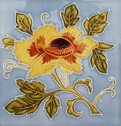 1 di 2 autentiche piastrelle in rilievo Art Nouveau smaltate Yellow Rose, Belga, anni '30