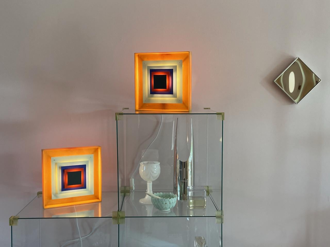 1 di 2 Lampada da tavolo a parete Bent Karlby Kvadrille per Lyfa, Danimarca 1960 in vendita 7
