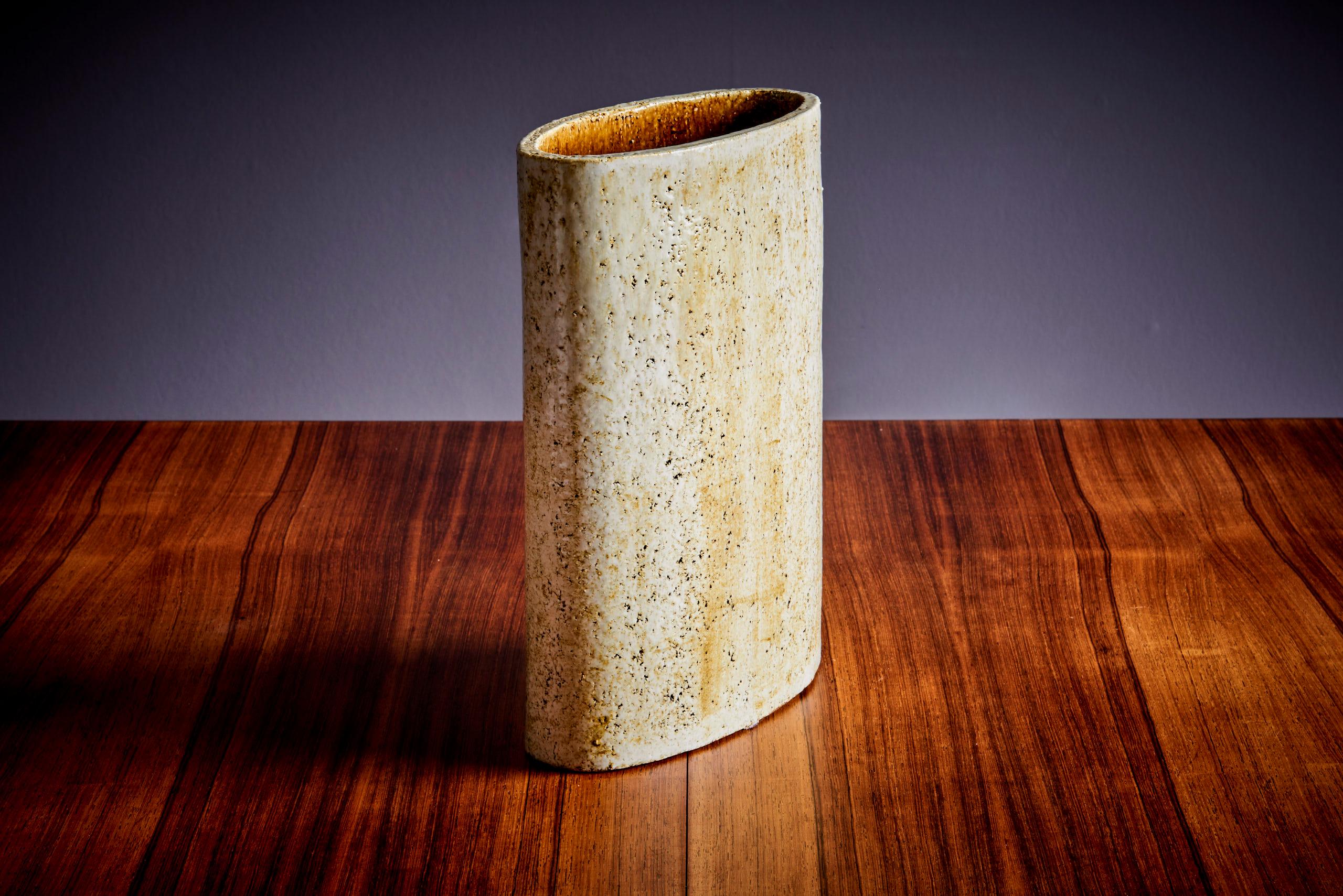 1 of 2 Ceramic Vases by Roger Capron & Jean Derva France - 1970s For Sale 12