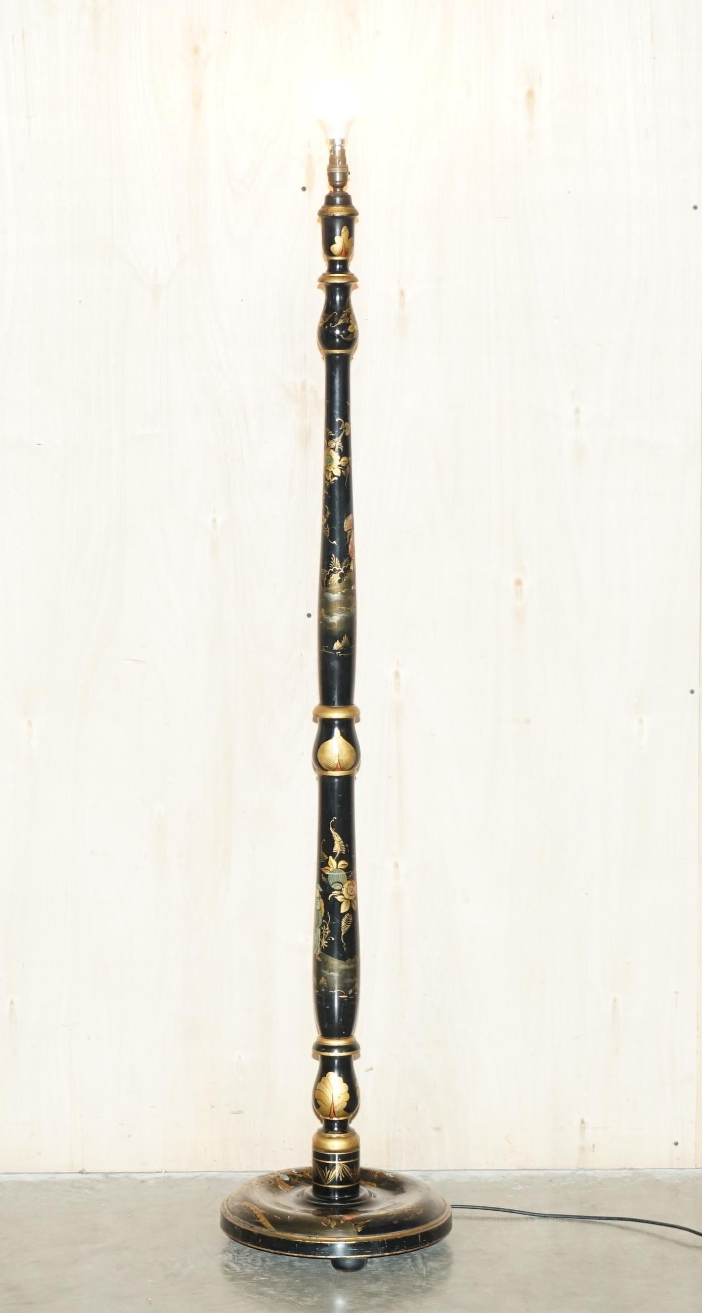 We are delighted to offer for sale this very rare hand painted and lacquered Chinese Export circa 1920's Chinoiserie floor standing lamp

I have two of these with slightly different finishes, the other is listed under my other items 

The lamp