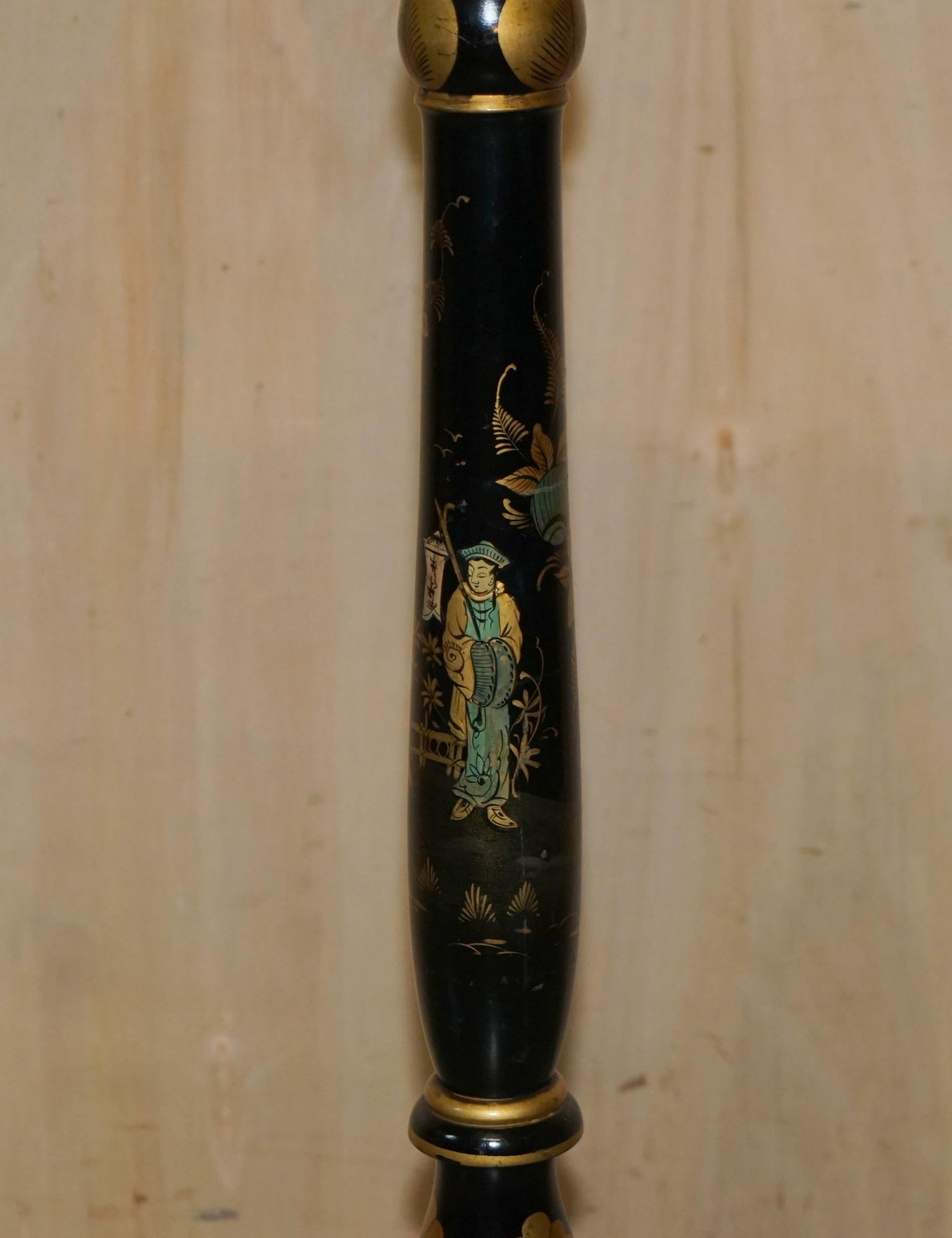 1 of 2 Chinese Export circa 1920 Antique Chinoiserie Black Lacquer Floor Lamps 3