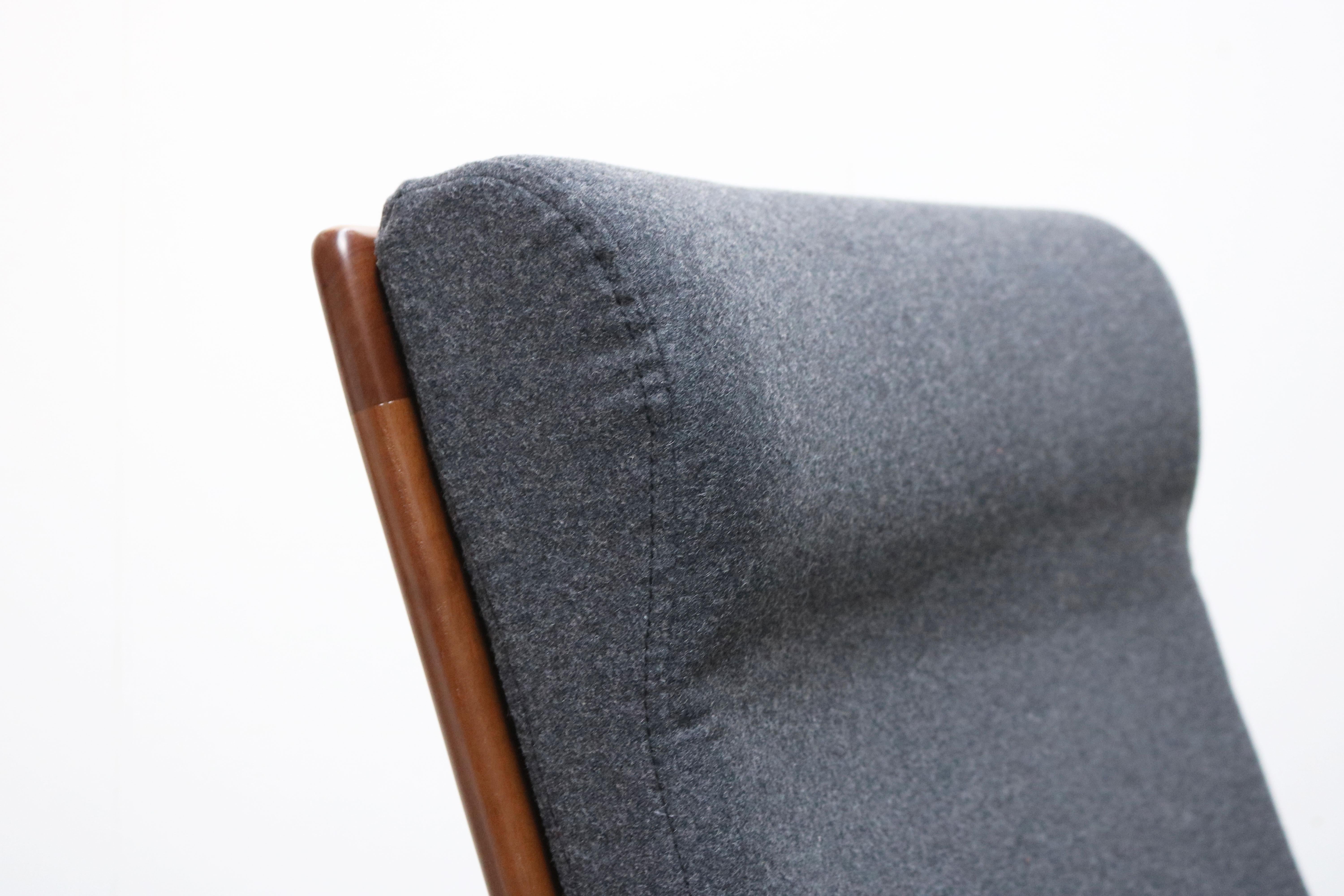 Dutch 1 of 2 Danish Design Style 1950 New Modern Rocking Chair Walnut Grey Cashmere 