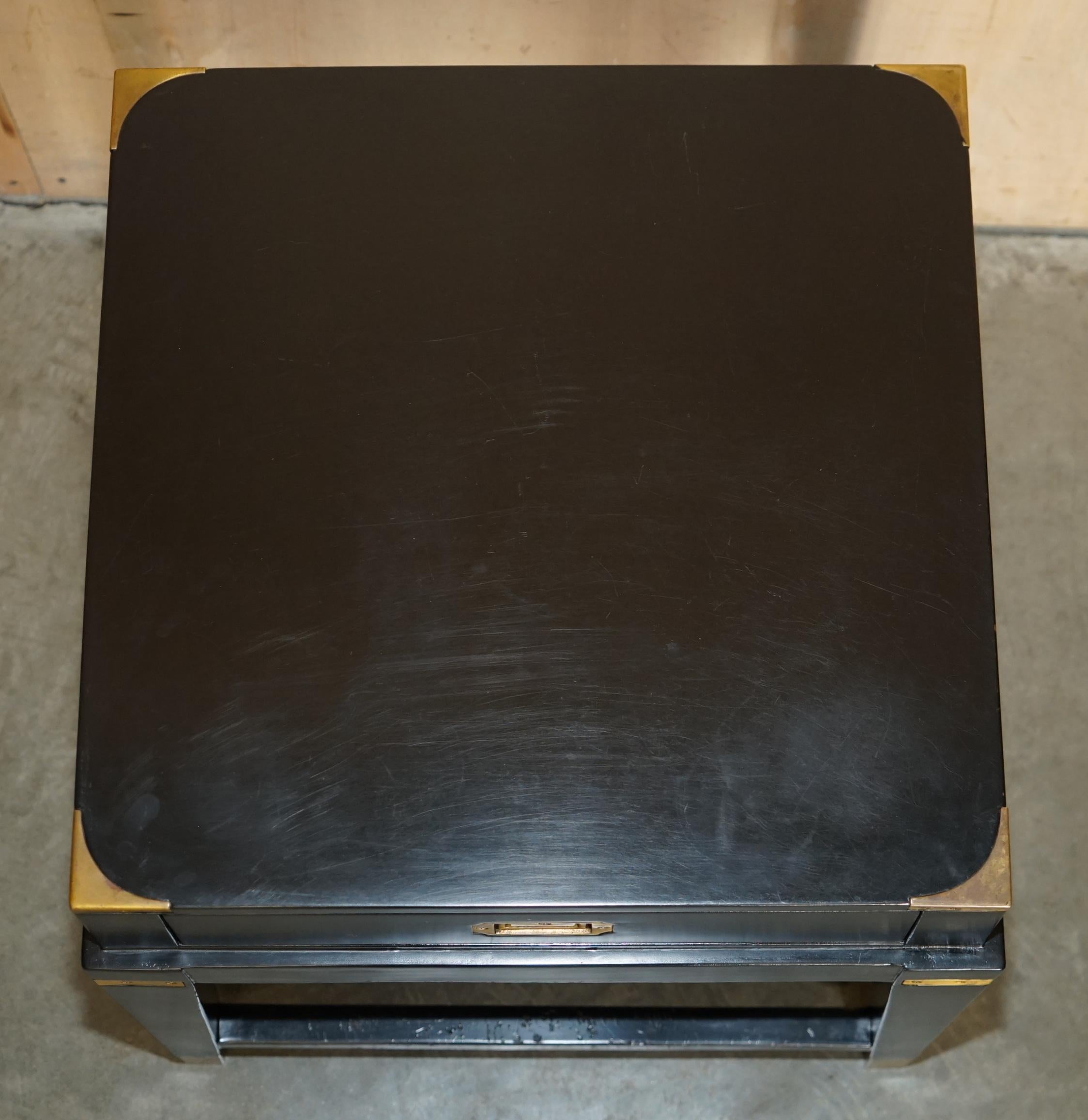 Hand-Crafted 1 OF 2 EBONISED BLACK & BRASS MILITARY CAMPAIGN STYLE NIGHTSTAND SiDE END TABLE For Sale