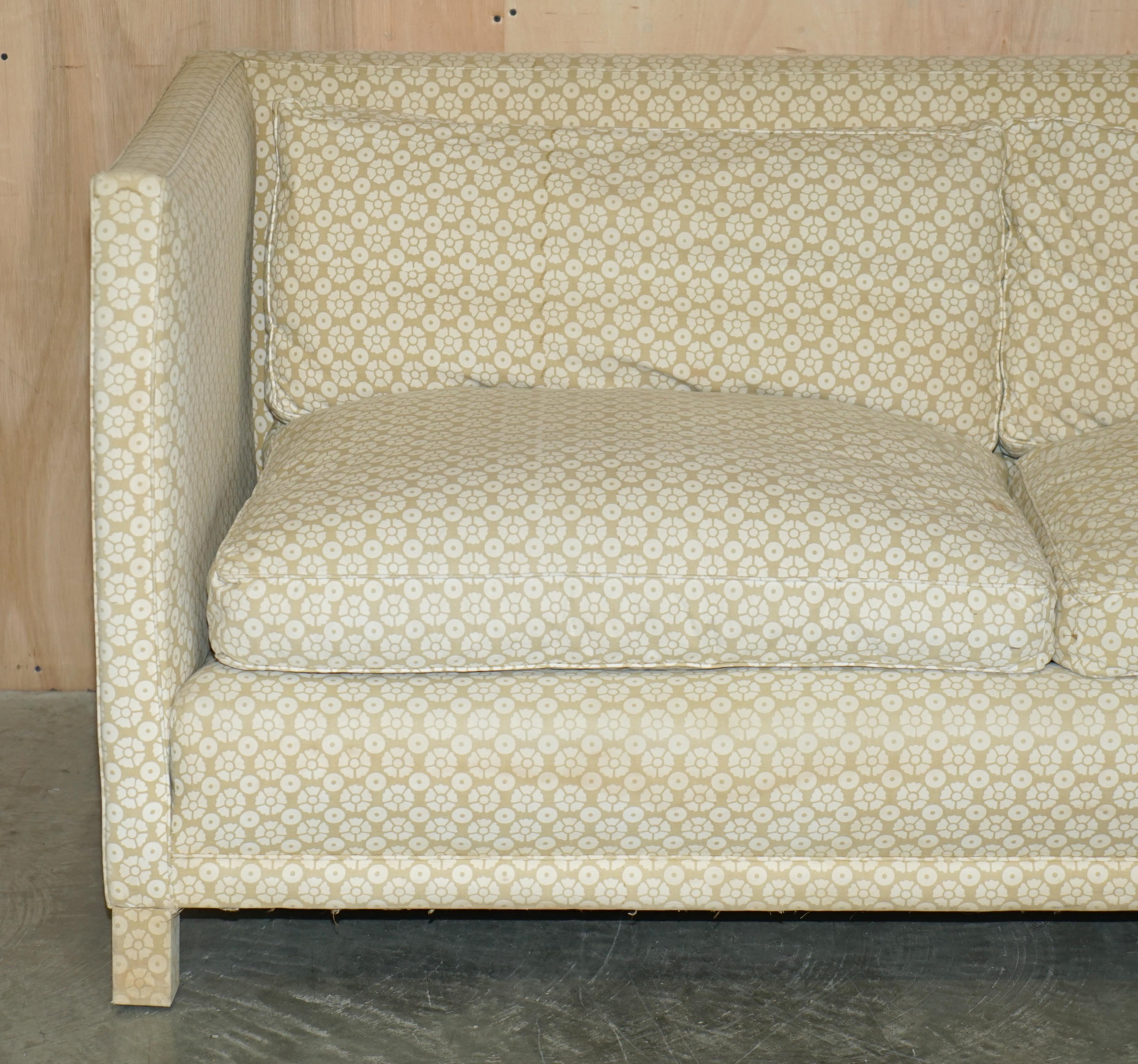 Royal House Antiques

Royal House Antiques is delighted to offer for sale one of two, very rare and important original 1969 David Hicks Paire De Canapes, Vers sofas in the original ticking fabric

Please note the delivery fee listed is just a guide,