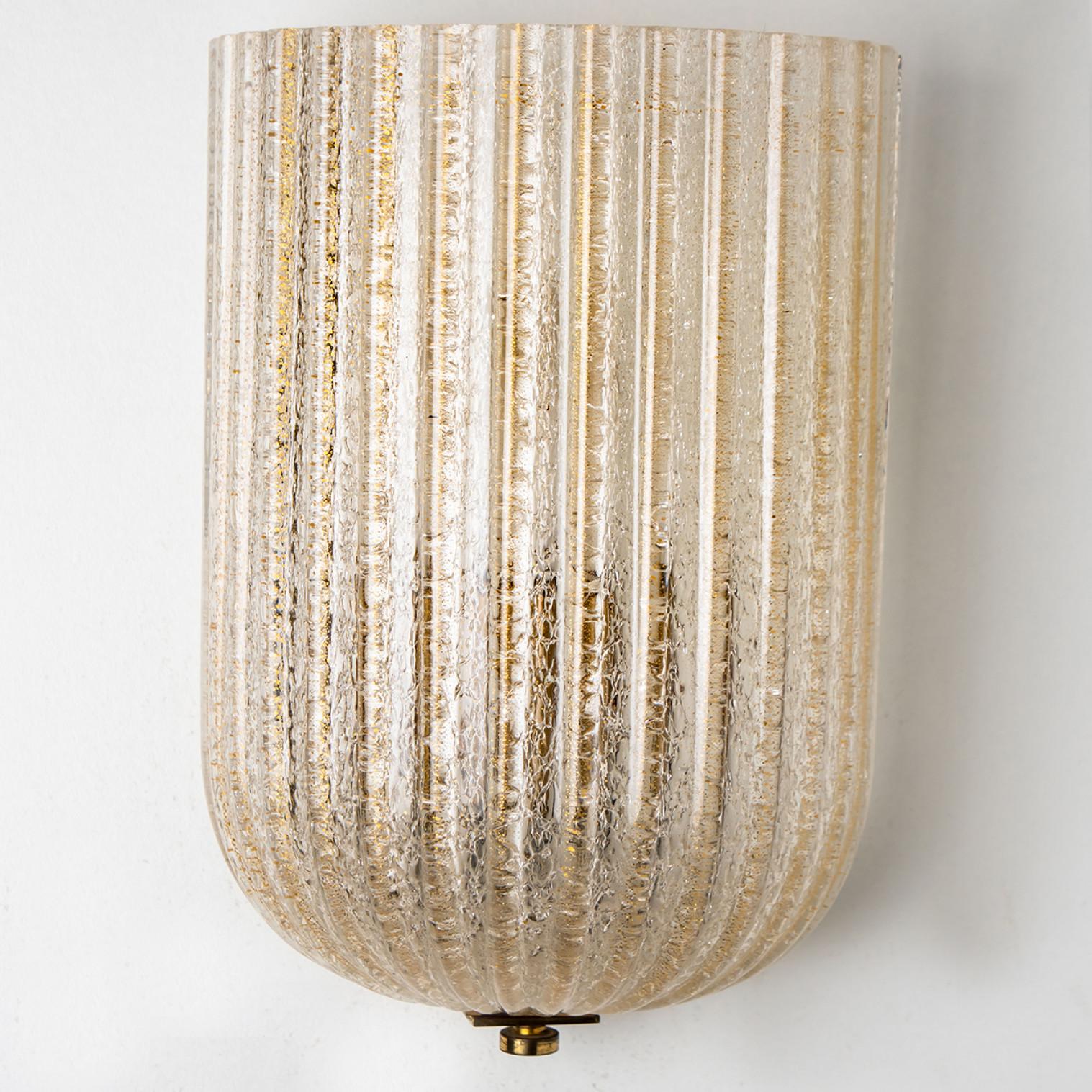 1 of 2 Fluted Murano Glass Wall Sconces Barovier, Italy, 1960s For Sale 1