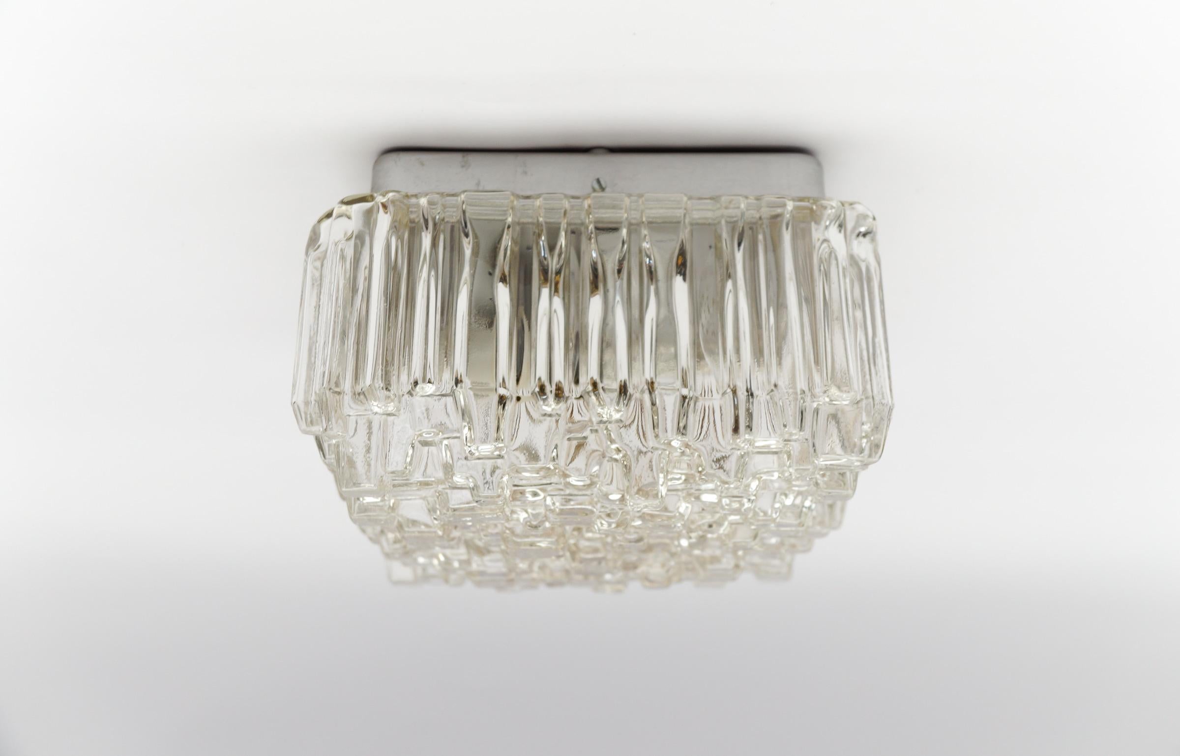 1. de 2 Aplique Geométrico de Burbujas de Cristal de Hoffmann Leuchten Años 60 en venta 4