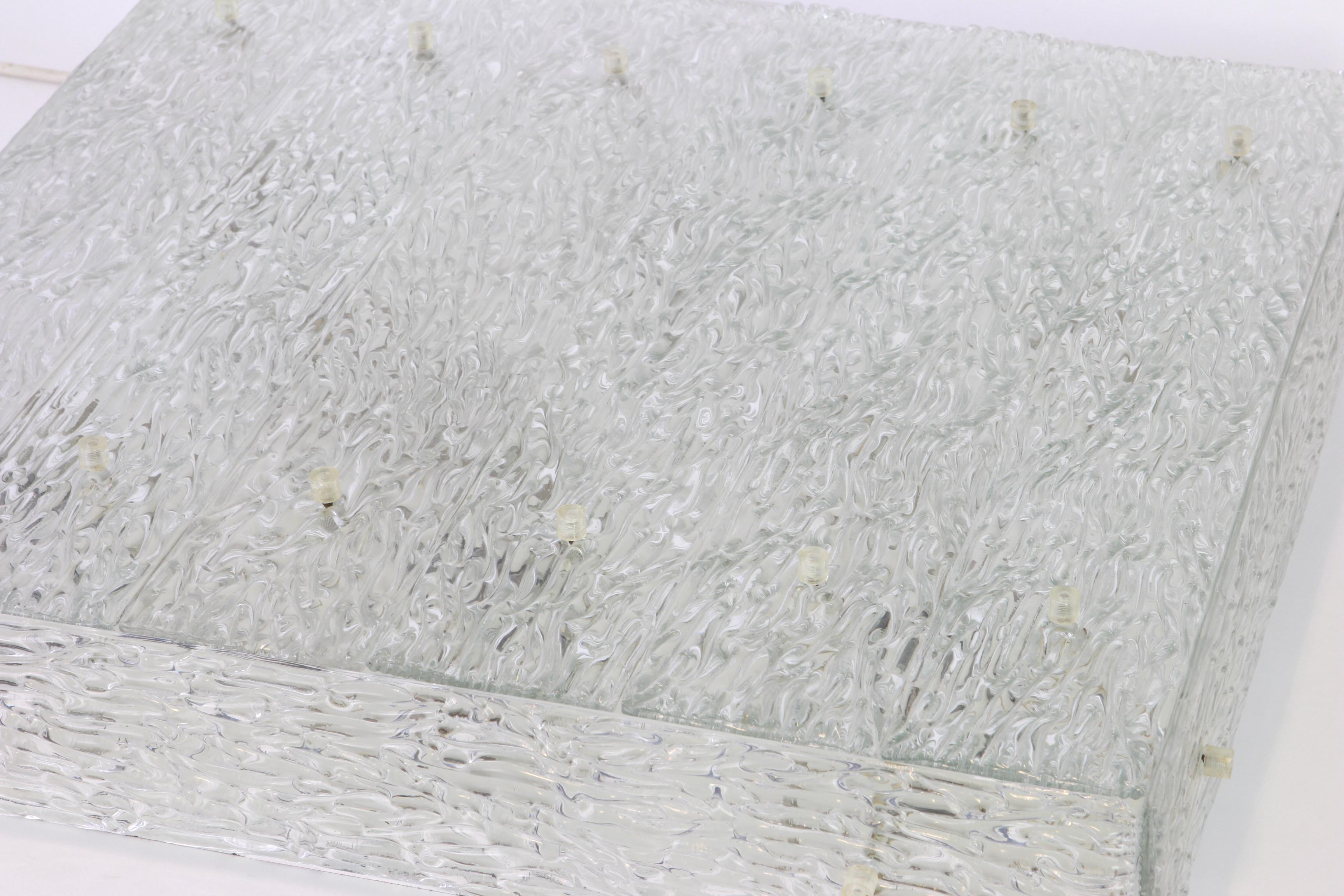 1 de 2 Énorme suspension en verre de Murano par Kalmar:: Autriche:: années 1960 Bon état - En vente à Aachen, NRW