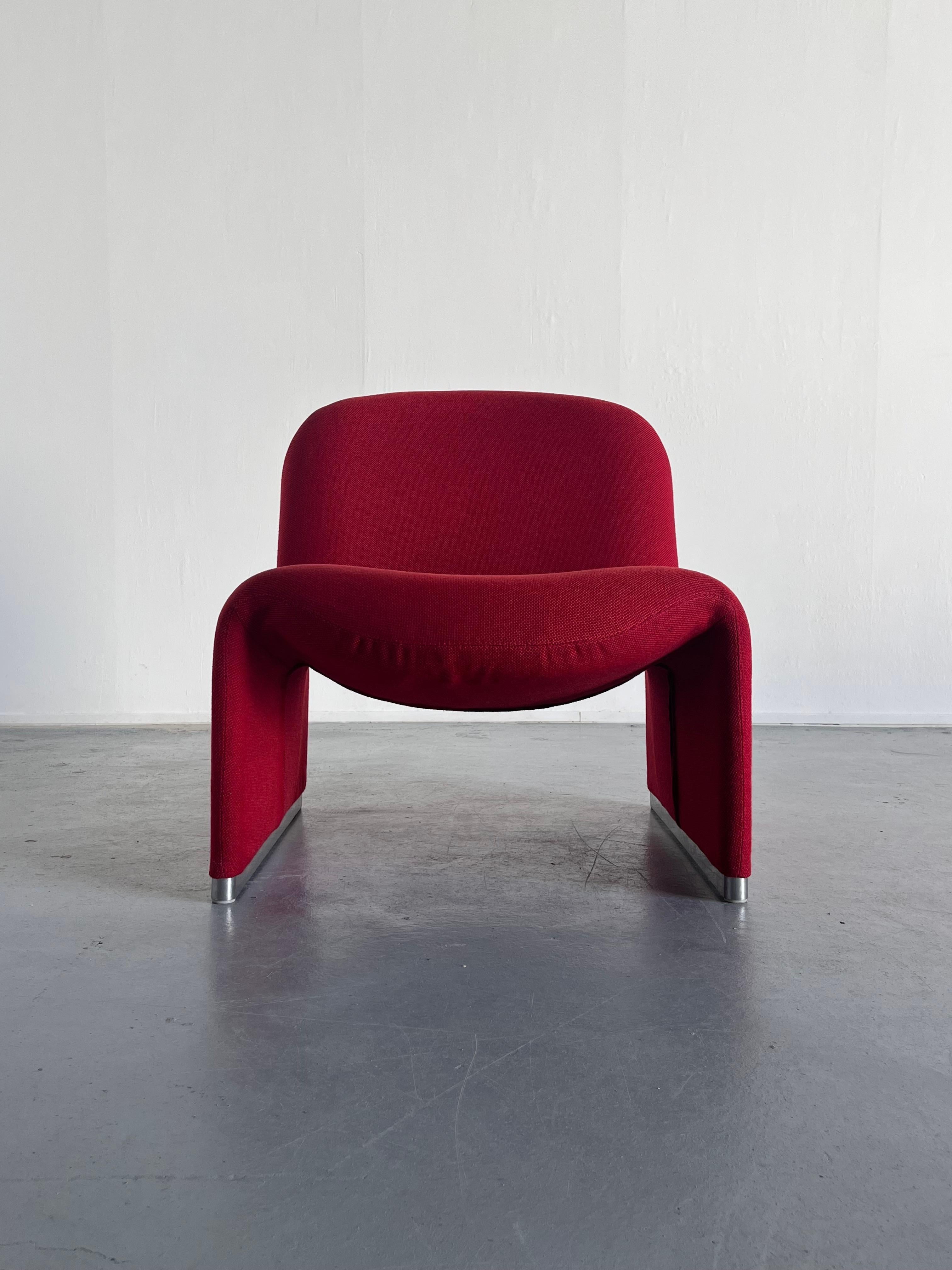 1 of 2 Iconic 'Alky' chairs by Giancarlo Piretti for Anonima Castelli, 1970s 2