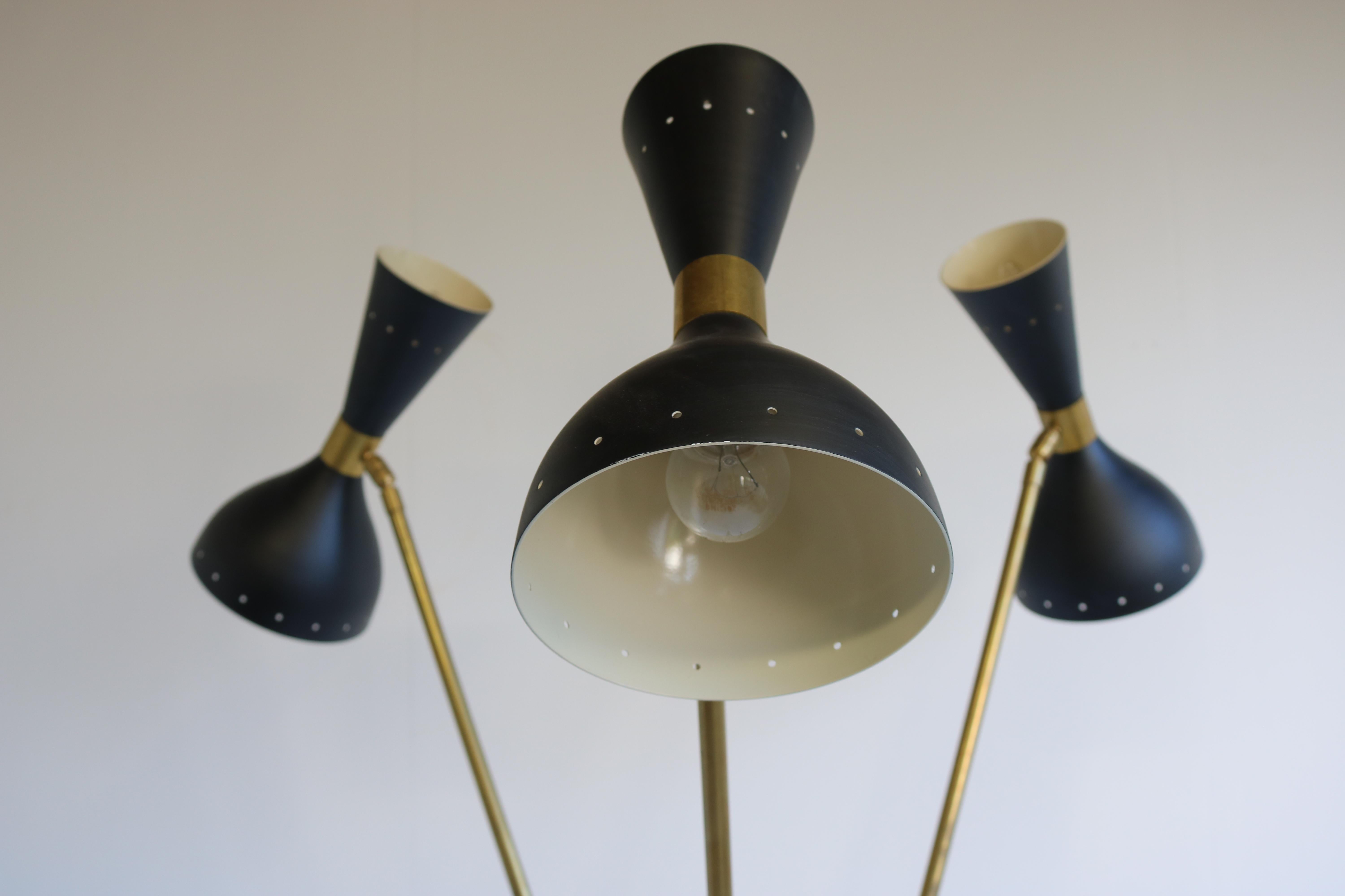 Mid-20th Century 1 of 2 Italian Minimalist Design Floor Lamp Brass Midcentury Stilnovo Style 50s For Sale